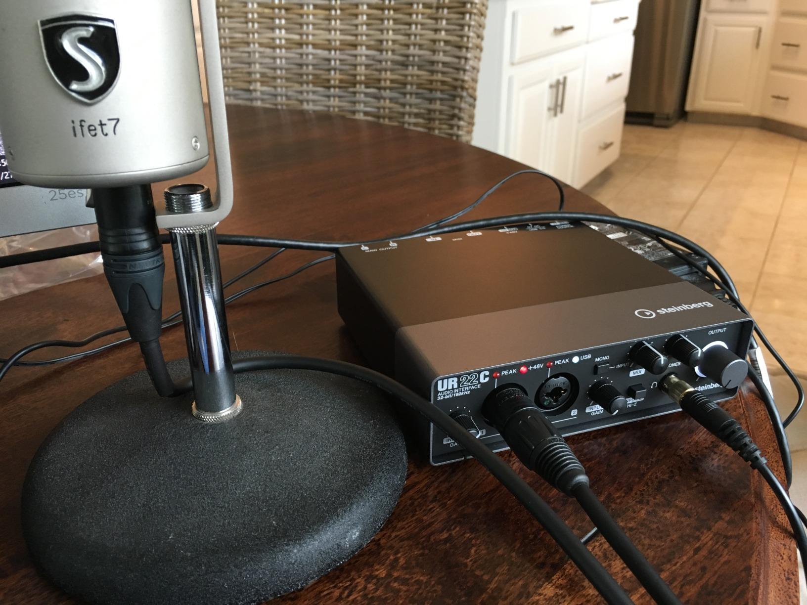 Steinberg UR22C 2x2 USB 3.0 Audio Interface with Cubase AI and Cubasis LE customer photo 1