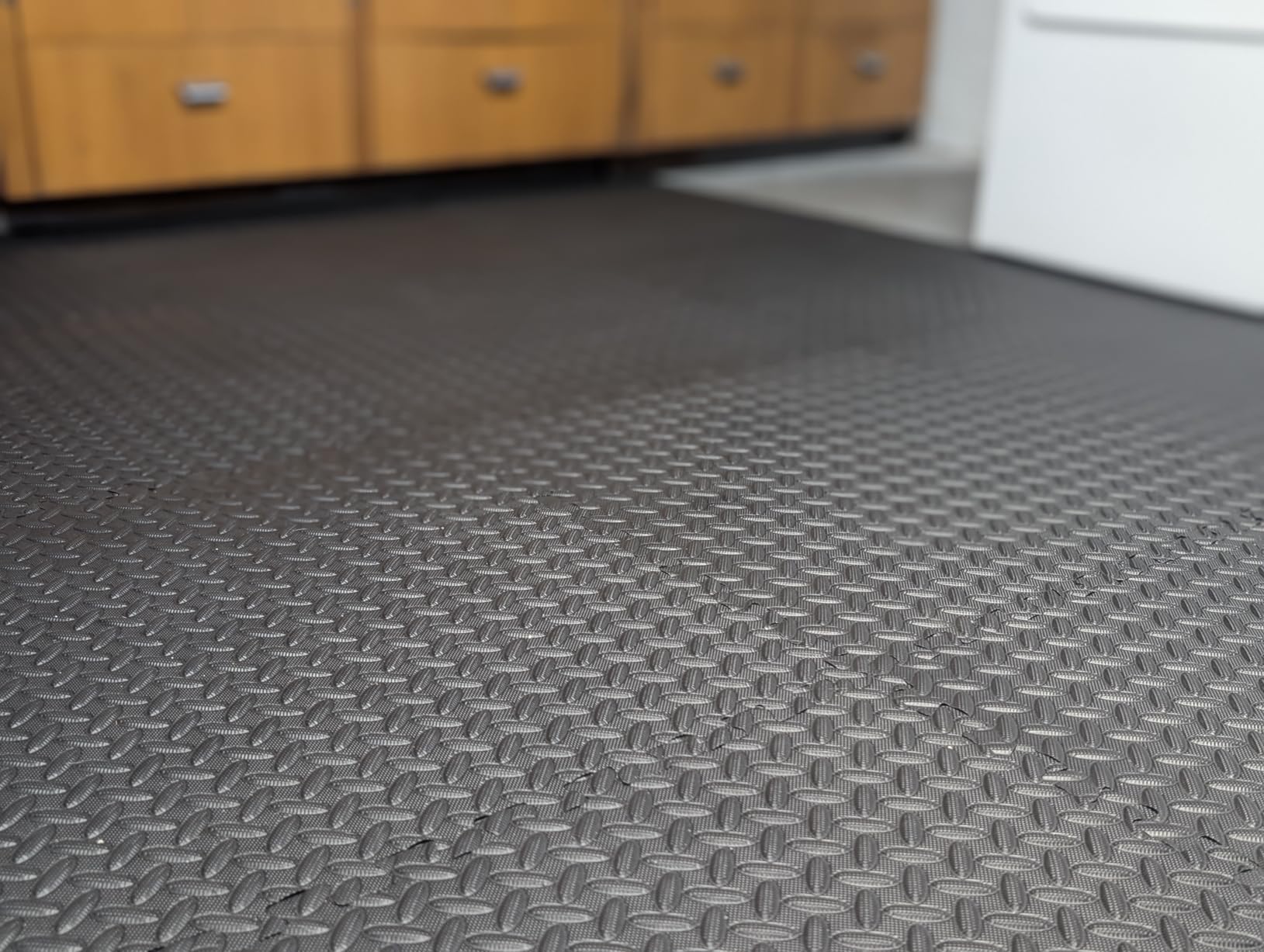 ProsourceFit Puzzle Exercise Mat ½ in, EVA Interlocking Foam Floor Tiles for Home Gym, Water-Resistant Mats Workout Equipment, Floor Padding for Kids, Black, 24 in x 24 in x ½ in, 144 Sq Ft - 36 Tiles customer photo 1