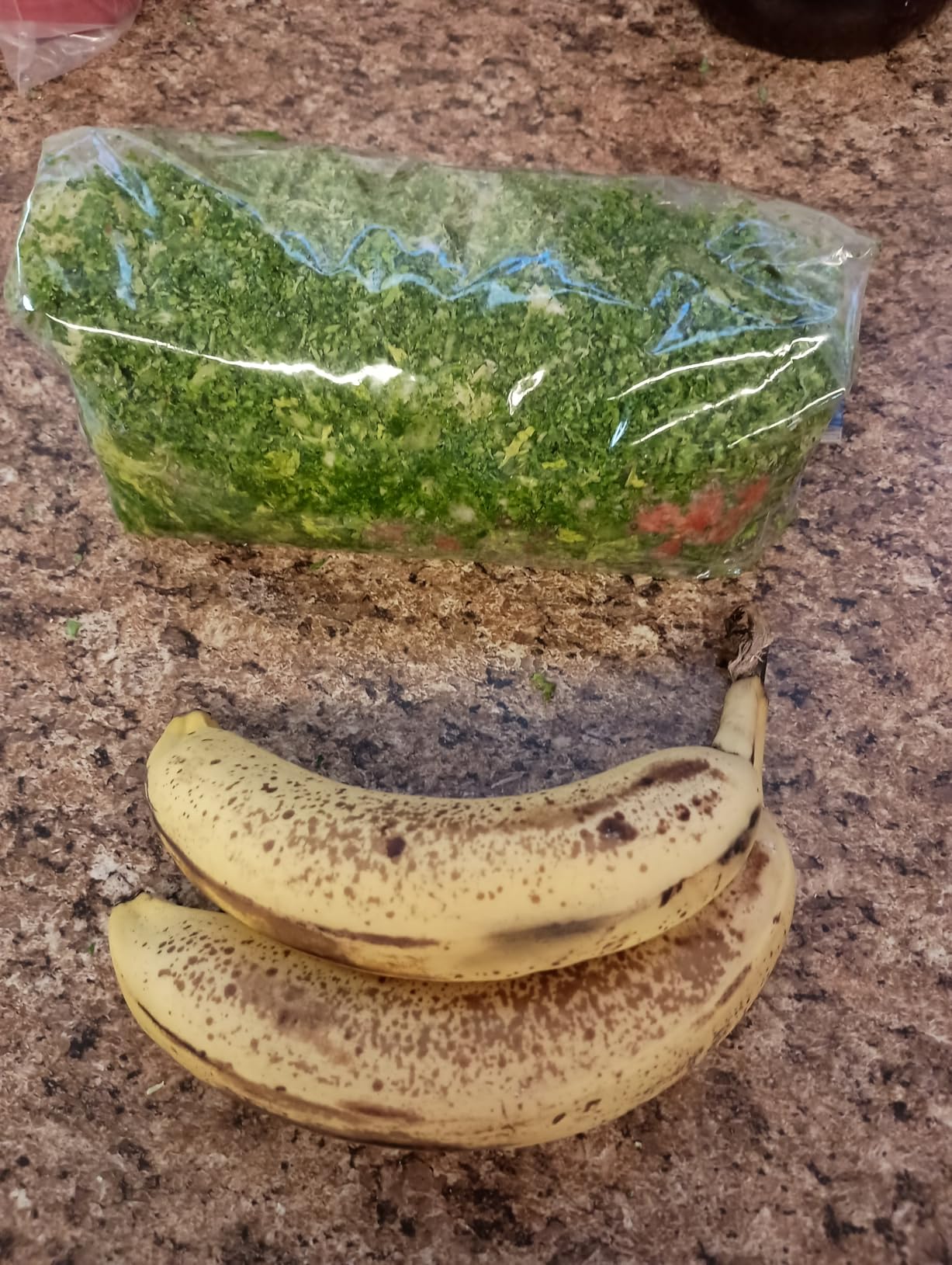 KOIOS 1300W Centrifugal Juicer Machines, High Juice Yield Juice Extractor with 3 inch Wide Feed Chute, Full Copper Motor & Titanium-Plated Filter, Easy Clean, 3 Speeds, BPA Free, Stainless Steel customer photo 1