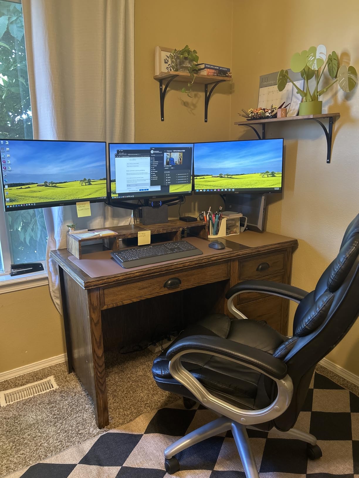 MOUNTUP Triple Monitor Stand Mount - 3 Monitors Desk Mount for Computer Screens Up to 27 inch, Triple Monitor Arm, Heavy Duty Monitors Stand, Each Arm Holds 4.4-19.8 lbs, Black customer photo 2