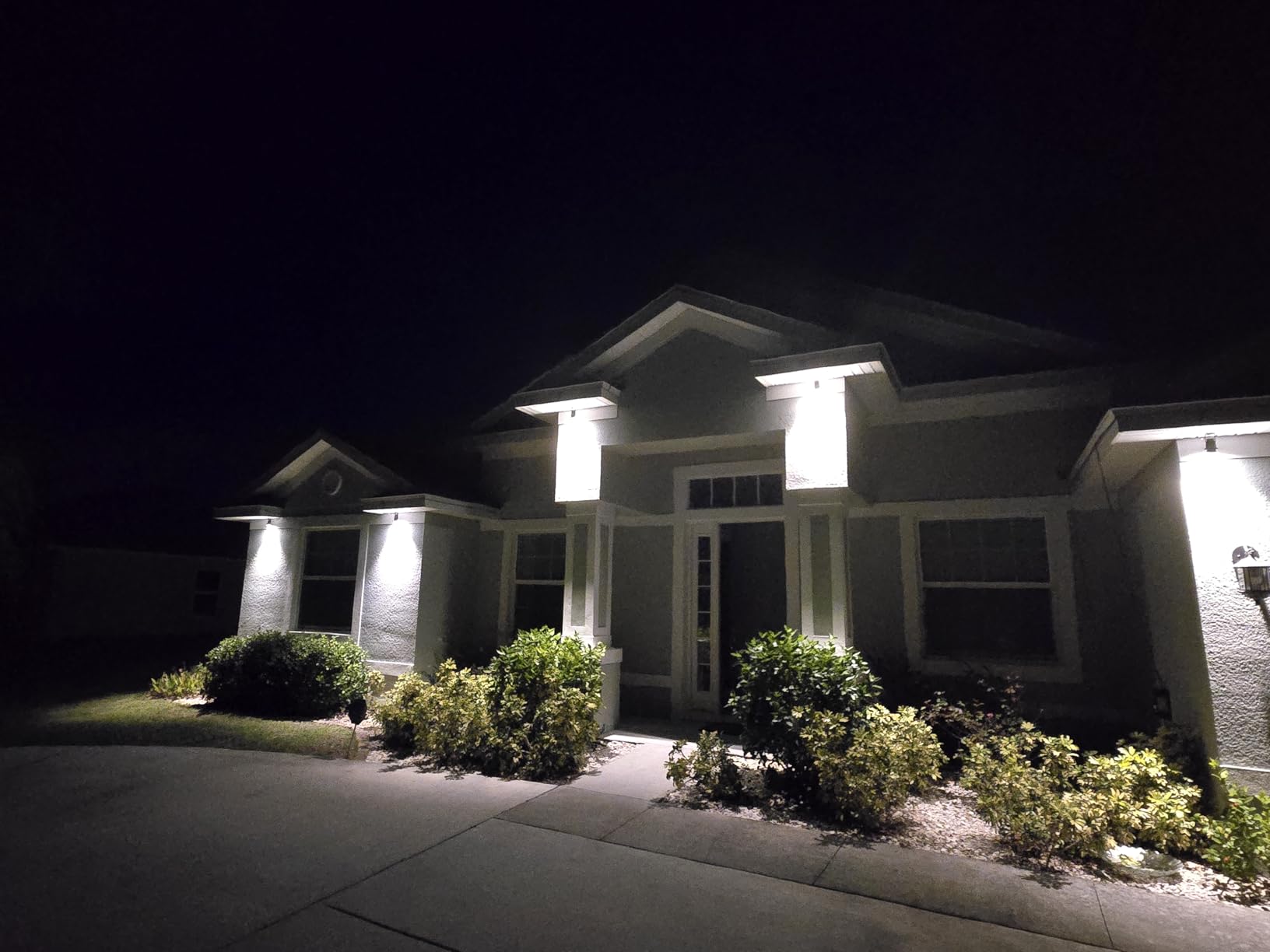 SUNVIE 12W Low Voltage LED Landscape Lights with Connectors, Outdoor 12V Super Warm White (900LM) Waterproof Garden Pathway Lights Wall Tree Flag Spotlights with Spike Stand (10 Pack with Connector) customer photo 1