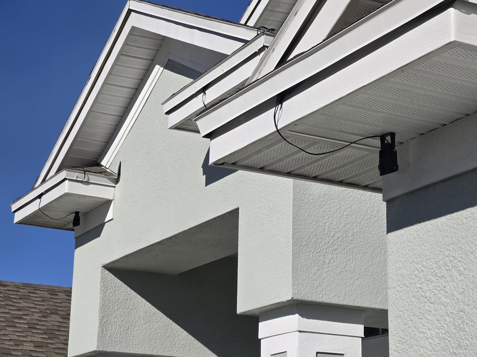 SUNVIE 12W Low Voltage LED Landscape Lights with Connectors, Outdoor 12V Super Warm White (900LM) Waterproof Garden Pathway Lights Wall Tree Flag Spotlights with Spike Stand (10 Pack with Connector) customer photo 2