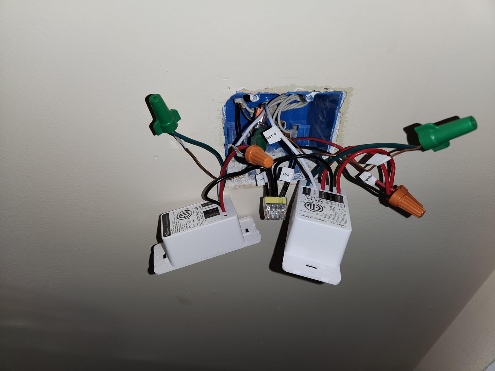 TREATLIFE 3 Way Smart Switch 4 Pack, 2.4GHz WiFi Smart Light Switch 3 Way, Works with Alexa, Google Home and SmartThings, Remote Control, FCC, Schedule, Neutral Wire Required customer photo 1