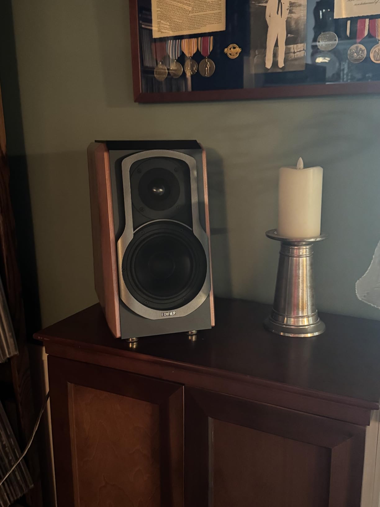 Edifier S1000MKII Audiophile Active Bookshelf 2.0 Speakers - 120w Speakers Bluetooth 5.0 with aptX HD - Optical Input - S1000MK2 Powered Near-Field Monitor Speaker with Class D Amp customer photo 2