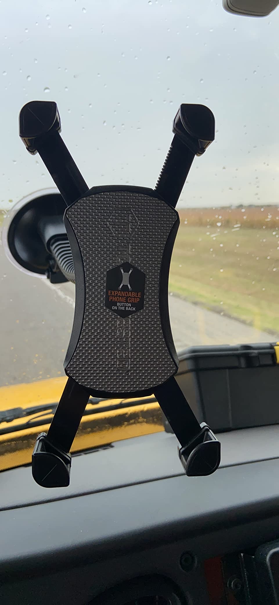 ToughTested Mammoth Truck Windshield Phone Mount, Vibration Absorbing Car Phone holder with One-hand Quick Release, Double-ribbed Gooseneck, Expandable Claw Grip, 360 rotation, Extra Large Suction Cup customer photo 2