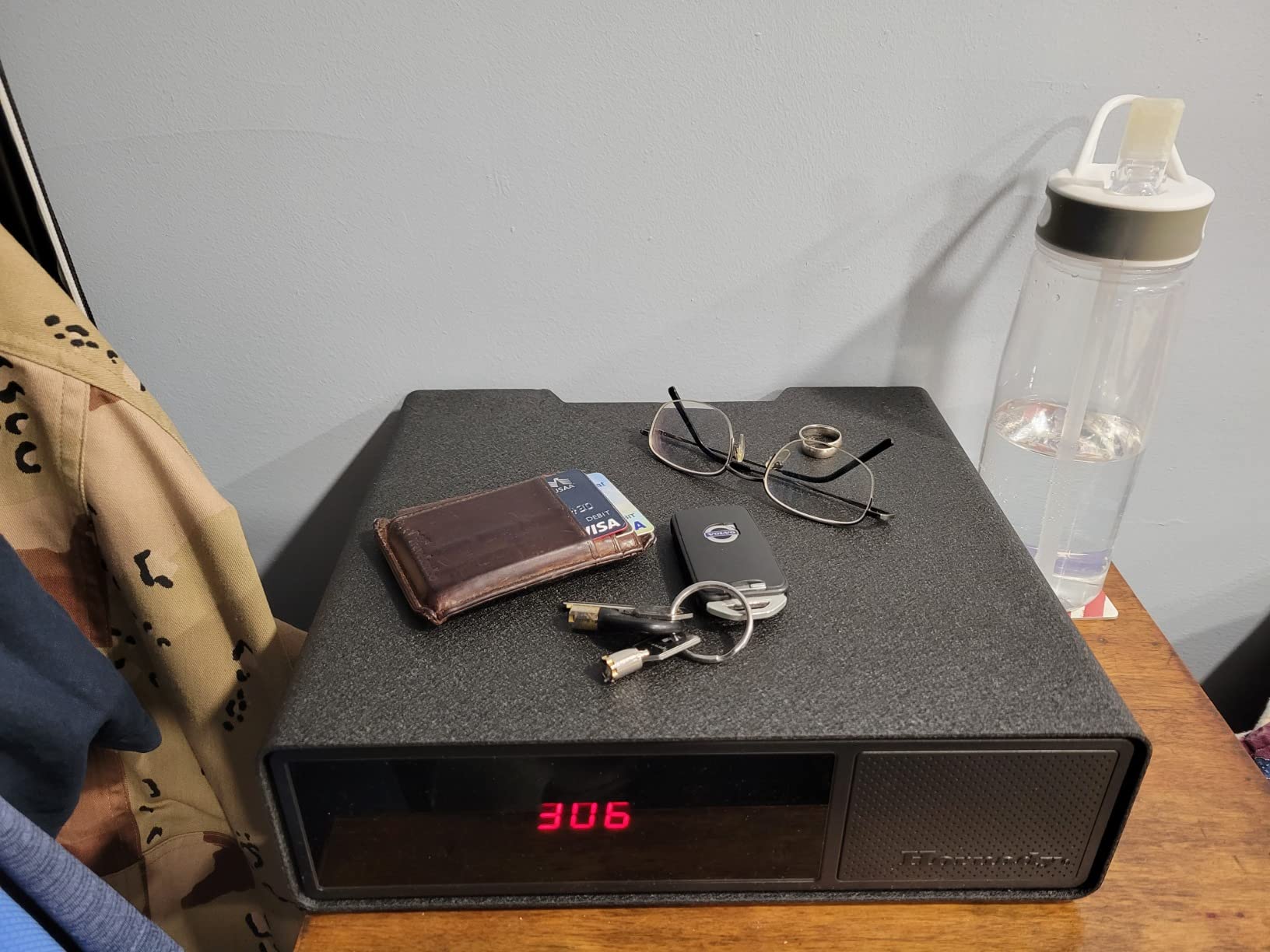 Hornady Rapid Safe Night Guard - RFID Reader with Clock & USB Ports customer photo 2