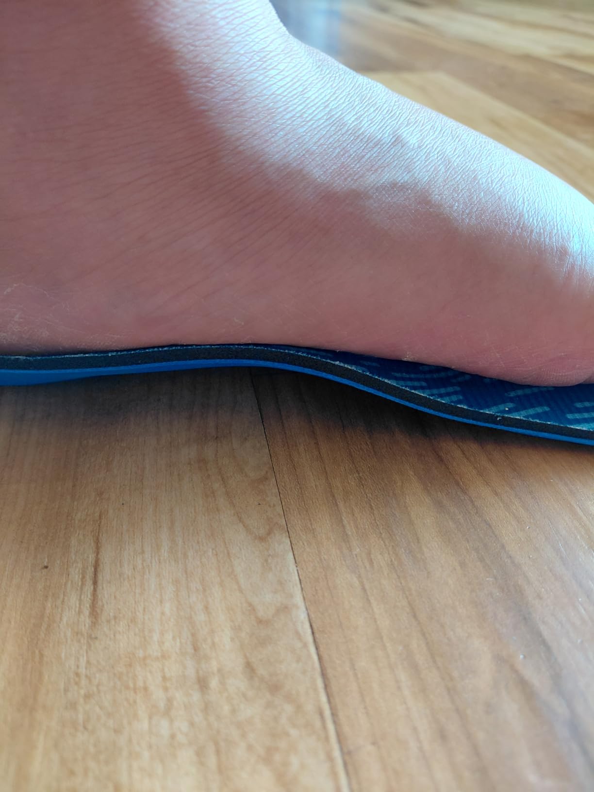 PowerStep Pinnacle High Arch Orthotics Insoles, High Arch Pain Relief, Plantar Fasciitis Relief, Supination, Supports Foot, Arch & Heel Pain, Made in The USA customer photo 2