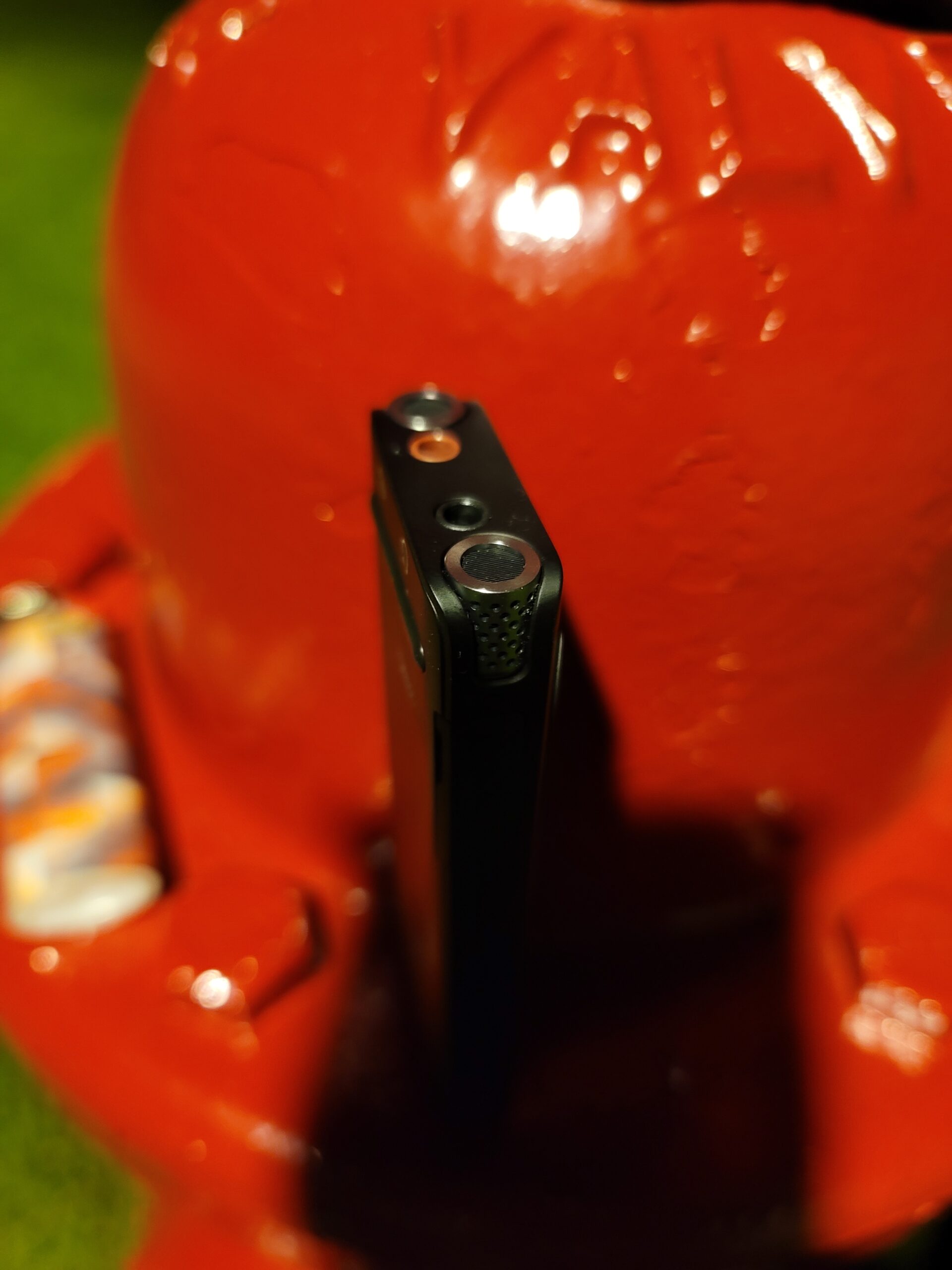 Sony ICD-UX570 Digital Voice Recorder with Built-in USB customer photo 2