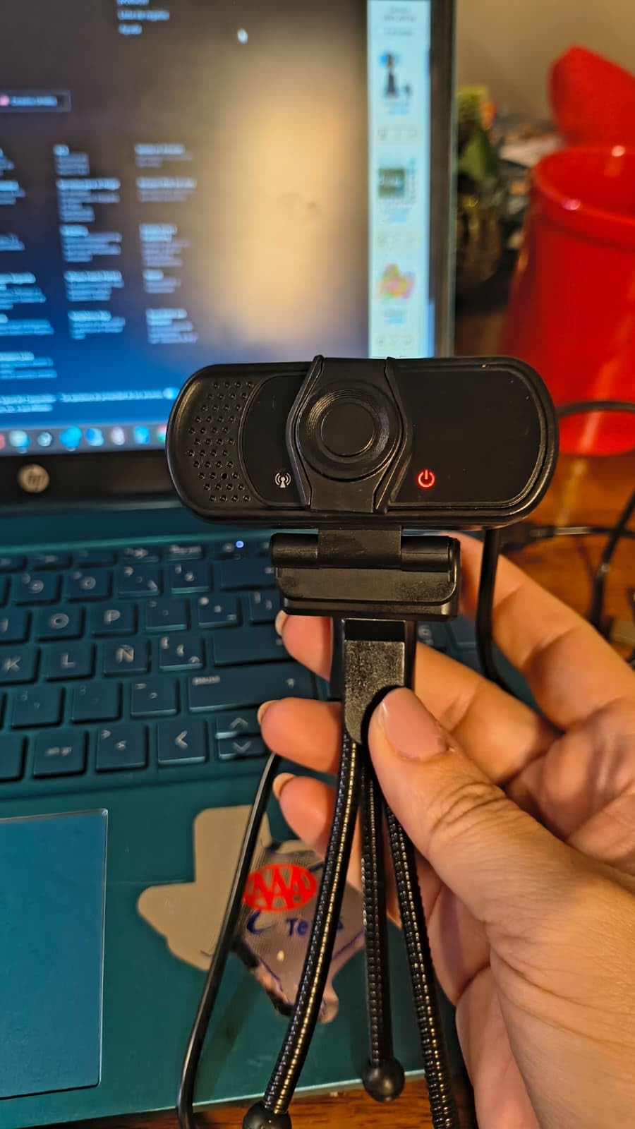 ToLuLu 1080P Webcam with Microphone, HD Webcam Web Camera with Tripod Stand, Widescreen USB Computer Camera, Streaming Mic Web cam for Online Calling/Conferencing, Facetime/YouTube Desktop Laptop PC customer photo 2