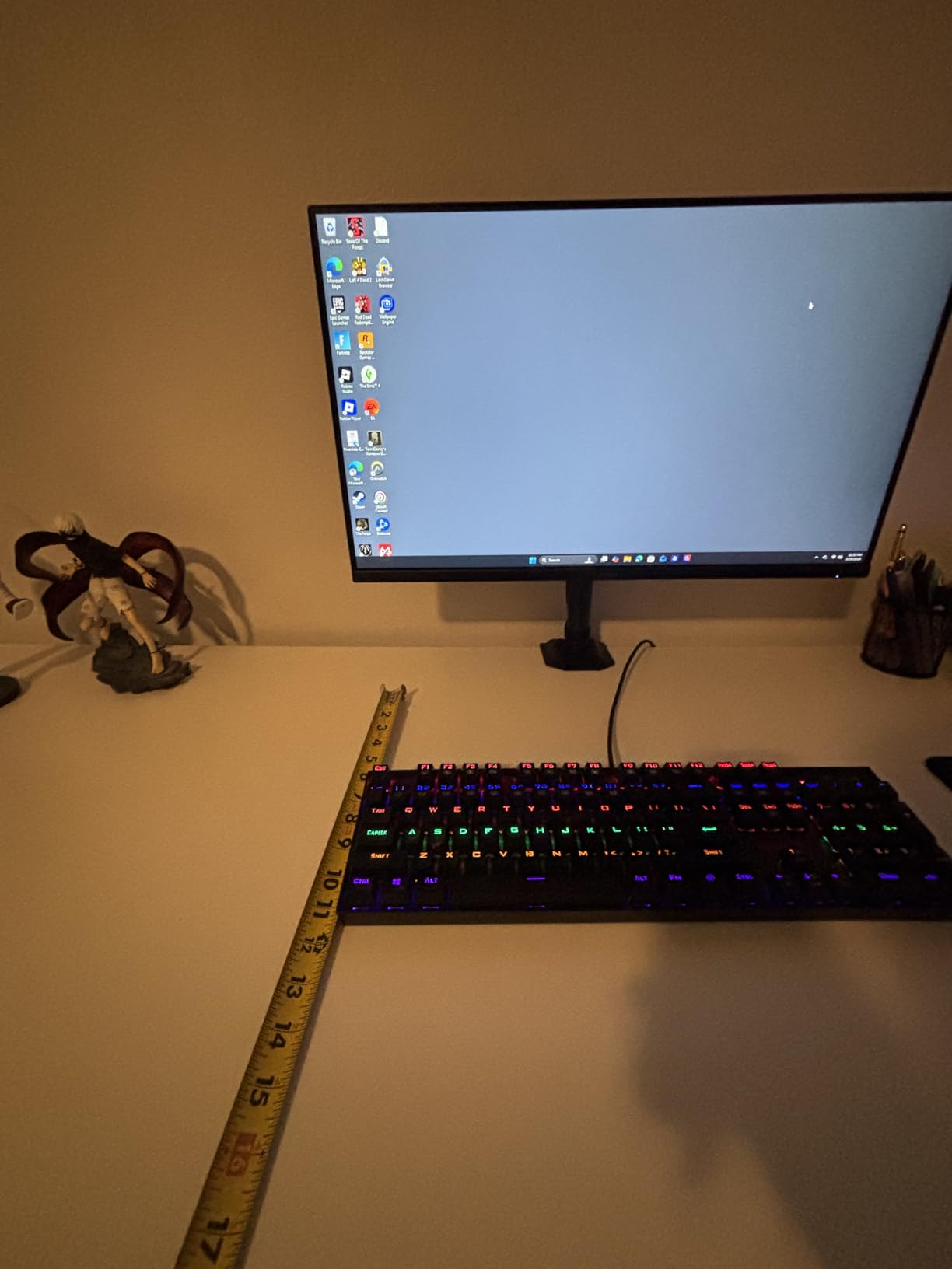 Ergear Monitor Mount for Most 13-32 inch Computer Screens up to 17.6lbs, Improved LCD LED Monitor Riser, Adjustable Height and Angle, Single Gaming Desk Mount Stand, Black, EGCM12 customer photo 1