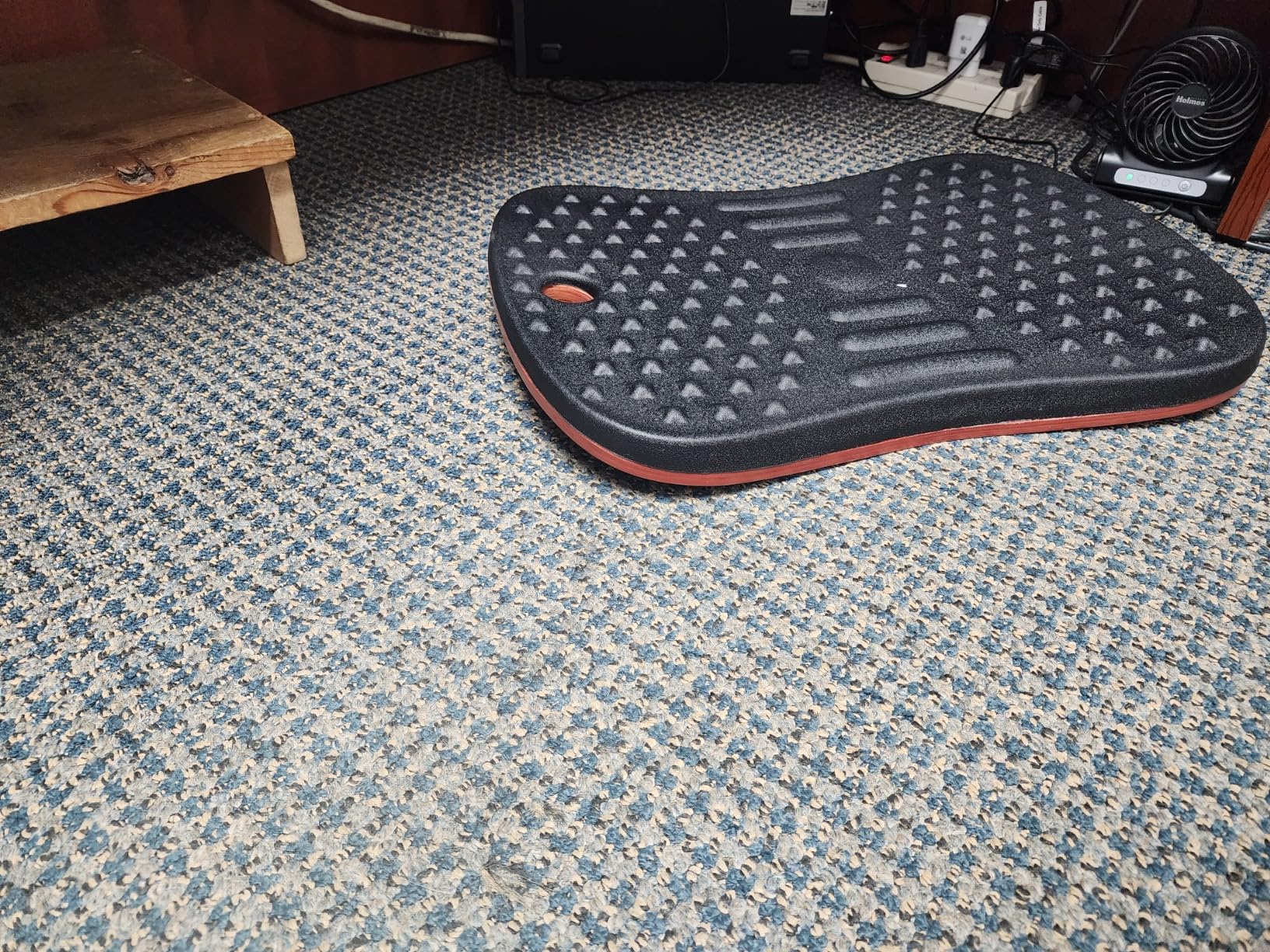 Yes4All Wobble Balance Board for Standing Desk/Anti-Fatigue Office Foam Pad customer photo 1