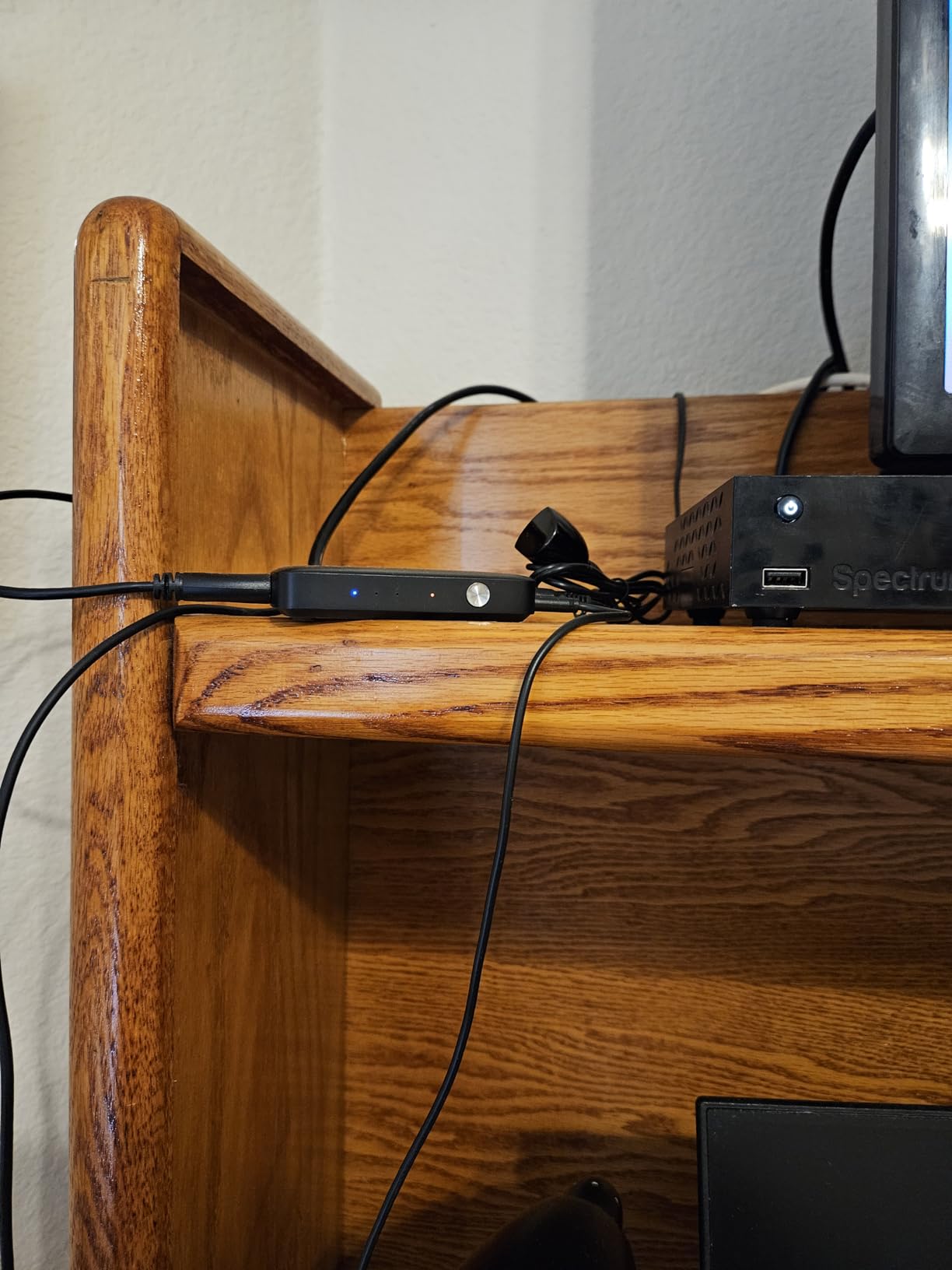 UGREEN HDMI Switch 3 in 1 Out 4K HDMI Splitter with Remote Supports HDR CEC 3D HDCP1.4 HDMI 3 Port Box Hub 4K 30Hz, Compatible with Switch/Switch 2 PS5 PS4 Xbox Fire Stick Roku Apple TV PC customer photo 2