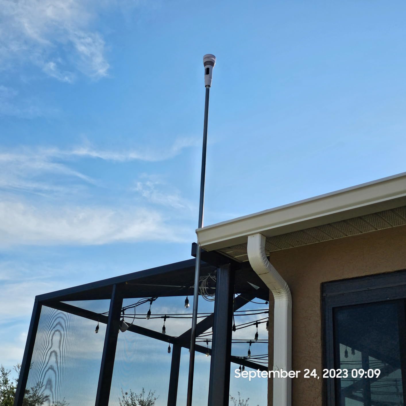 Tempest Weather Station with Built-in Wind Meter, Rain Gauge, and Accurate Weather Forecasts, Wireless, App and Alexa Enabled customer photo 1