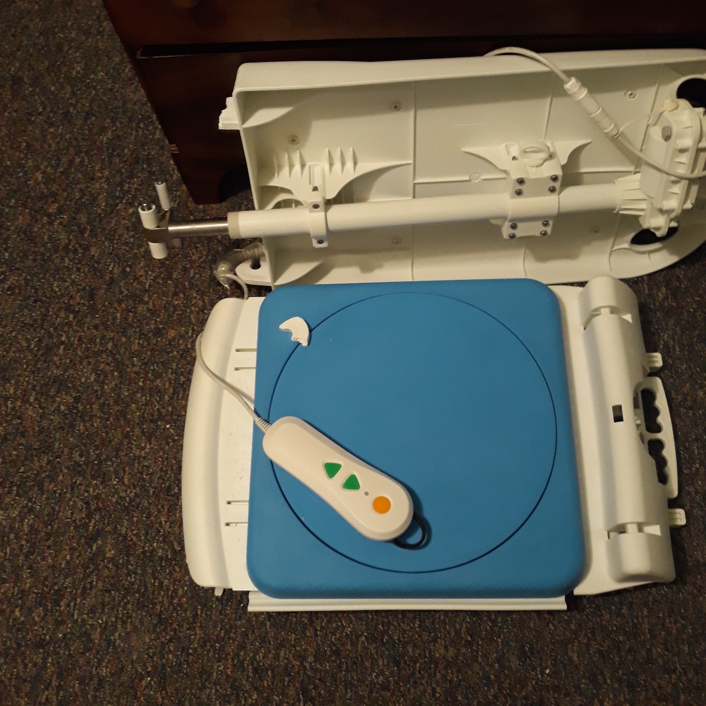 Platinum Health Tranquilo Premium Electric Bath Lift with Padded, SAFESWIVEL Rotating SEAT and Electric Recline. 300lb. Lifting Capacity and Extra High Lifting Range up to 21.5 inches. customer photo 2