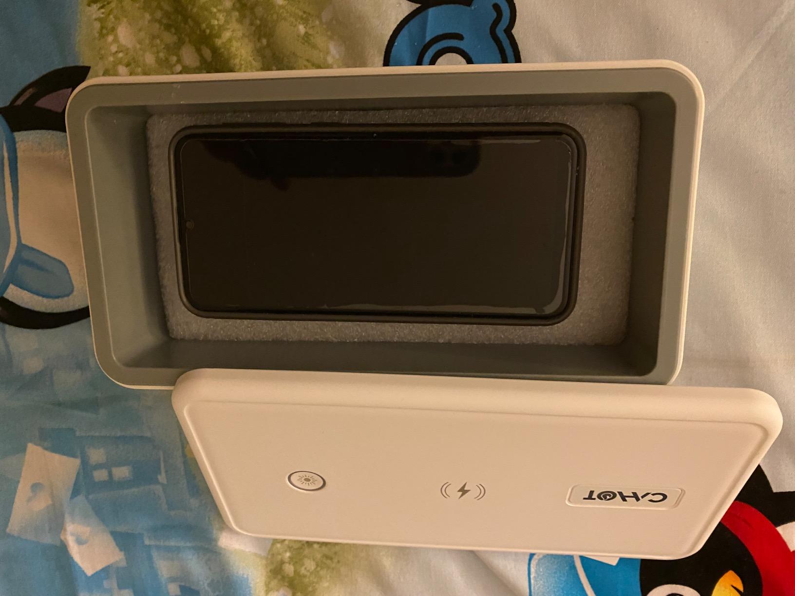 UV light Sanitizer Box, phone sanitizer with wireless charging, ultra-powerful 8 UV-C Sterilizer machine for Phone Toothbrush Nail Tools Jewelry and more customer photo 2