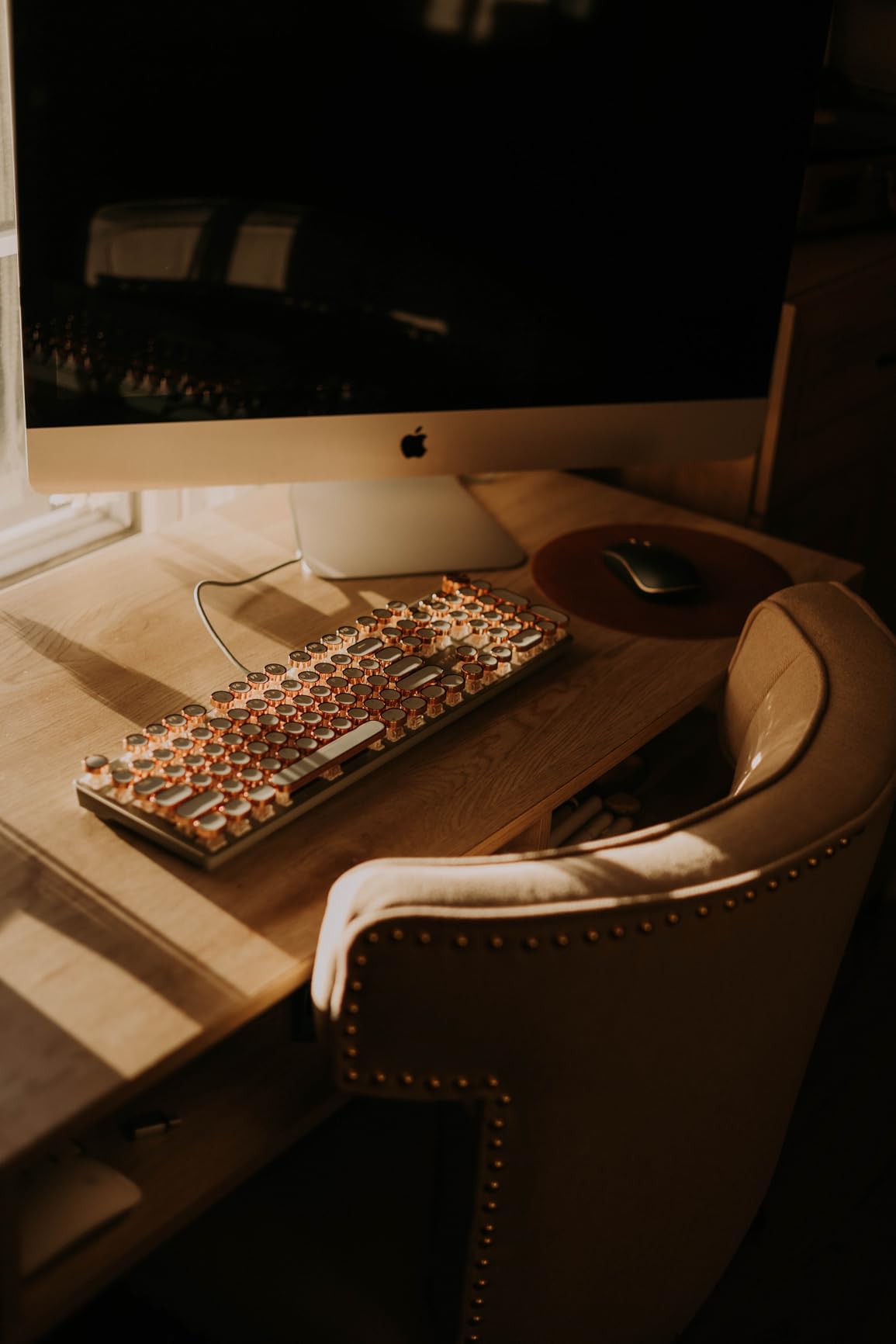 Mouse Pad, PU Mouse Pad, Leather Mouse Pad with Stitched Edge Micro-Fiber Base with Non-Slip Waterproof, Mouse Pad for Computers, Laptop, 8x11Inch (Caramel Brown) customer photo 2