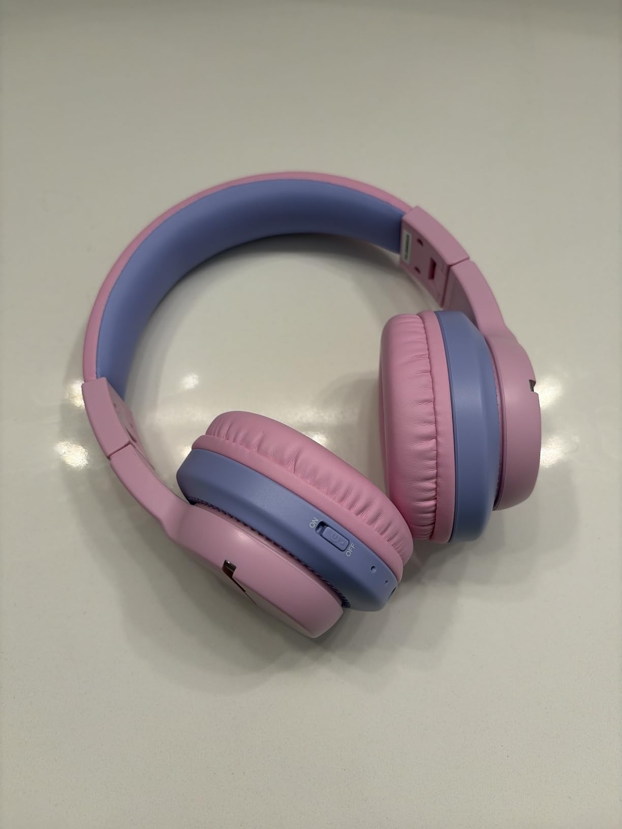 iClever BTH12 Kids Bluetooth Headphones - Colorful LED Lights, 74/85dBA Safe Volume, 85H Playtime, Bluetooth 5.2, Over Ear with Built-in Mic customer photo 2