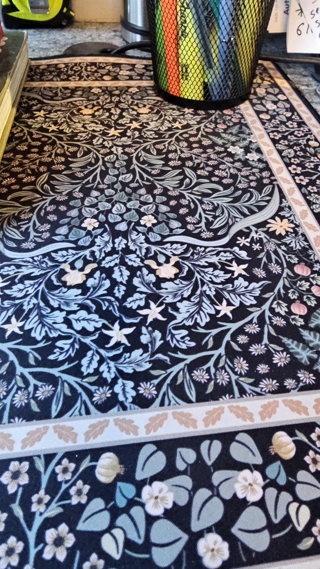 iCasso Desk Mat, Big Desk Pad, XXL Extended Gaming Mouse Pad, Large Mouse Pad for Desk Protector, Rubber Base Mousepad with Stitched Edges, Keyboard Mouse Mat for Work, Game, Office, Home - Weeds customer photo 2