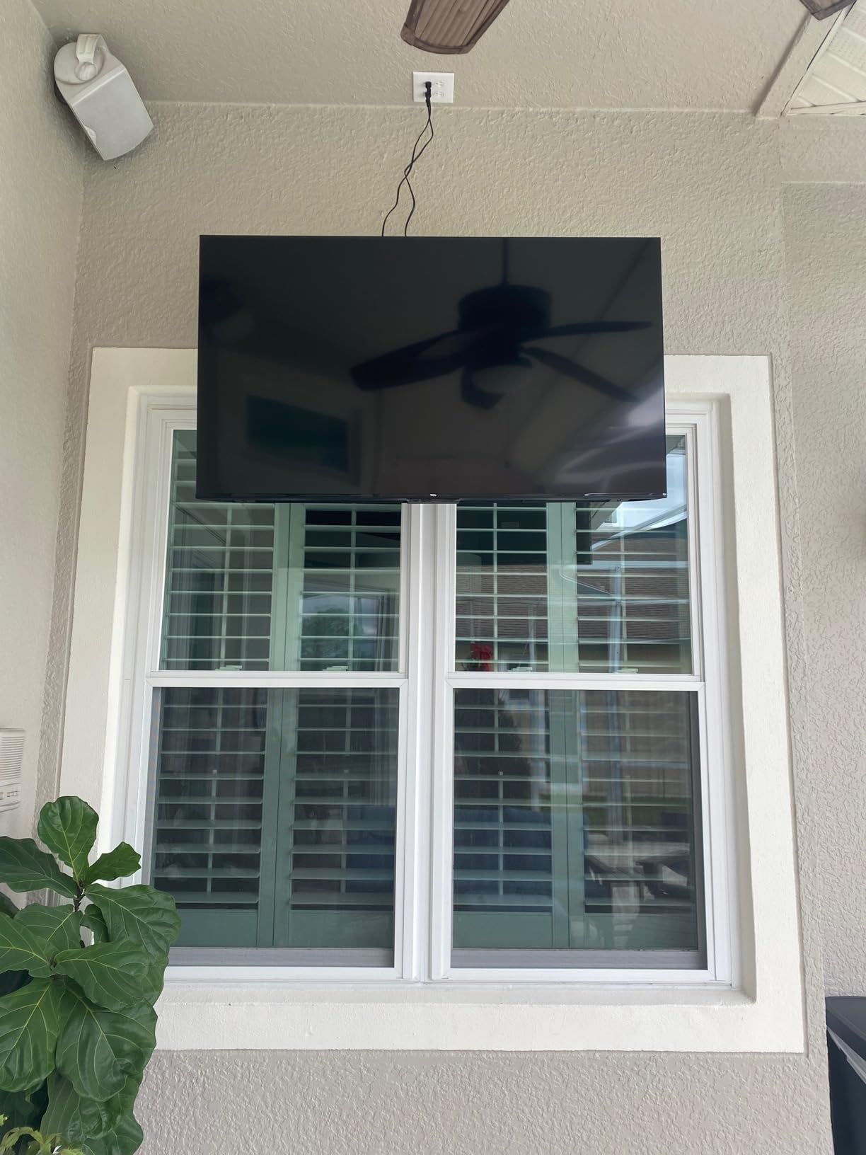 VIVO Motorized TV Wall Mount for 37 to 70 inch Screen up to 77 lbs, Above Fireplace Height Adjustable Electric Pull Down Mantel Bracket, Black, MOUNT-E-M070R customer photo 2