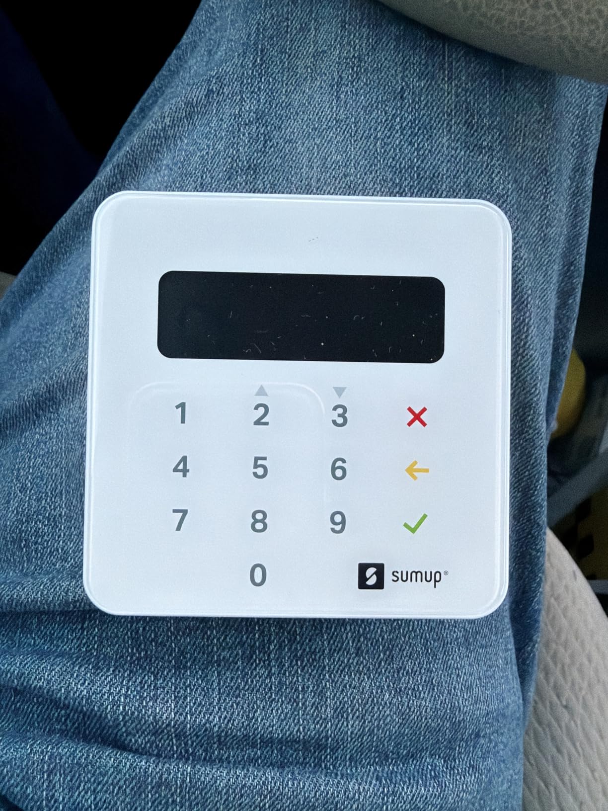 SumUp Plus Card Reader, Bluetooth - NFC RFID Credit Card Reader for Smartphone customer photo 1