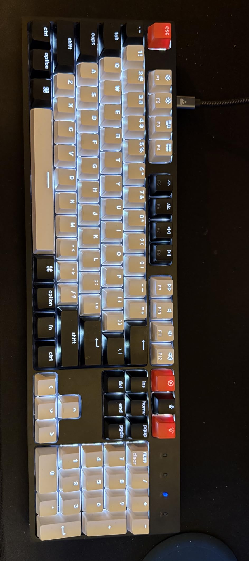 Keychron C2 Full Size Wired Mechanical Keyboard for Mac, Hot-swappable, Gateron G Pro Brown Switch, White Backlight, 104 Keys ABS keycaps Gaming Keyboard for Windows, Type-C Braid Cable customer photo 1