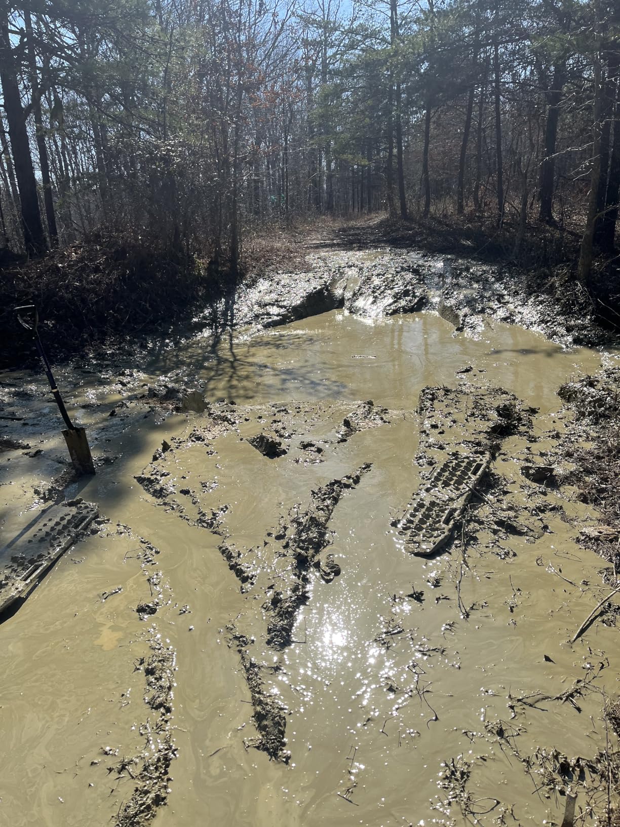 BUNKER INDUST Off-Road Traction Boards with Jack Base, Pair Recovery Track 4X4 Jeep Truck Emergency Tire Traction Mat with Bag - Sand, Mud, Snow Tracks Black Traction Pad (Gen 7th) customer photo 1