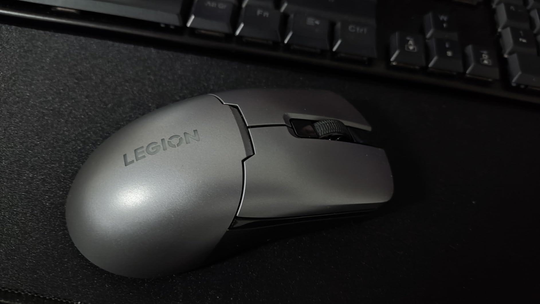 Lenovo Legion M600 RGB Wireless Gaming Mouse - 16,000 DPI, 9 Programmable Buttons, 200-Hour Battery Life, 50-Million Clicks Durability - Ambidextrous Computer Mouse (Black) customer photo 2