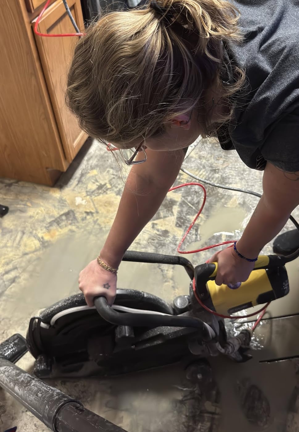 XtremepowerUS 3200W Electric 16