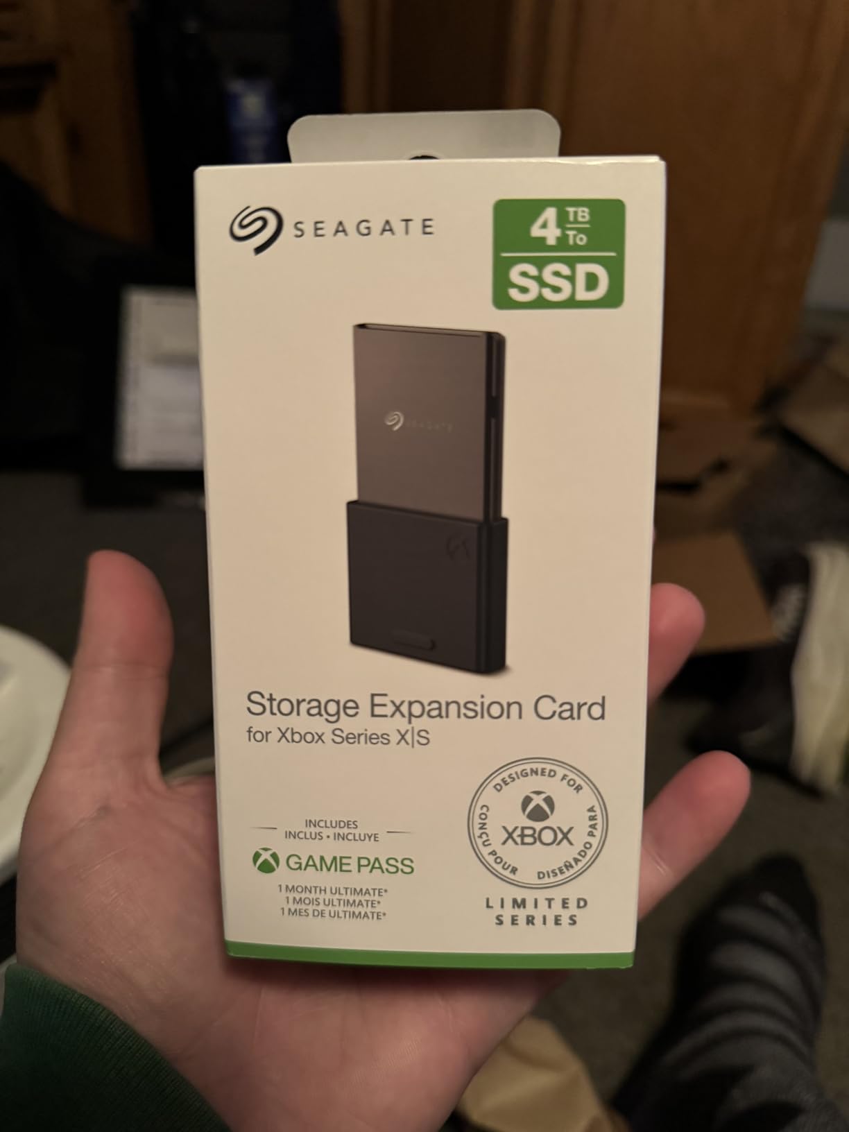 Seagate Storage Expansion Card for Xbox Series X|S 1 TB Solid State Drive - NVMe Expansion SSD for Xbox Series X|S (STJR1000400) customer photo 1