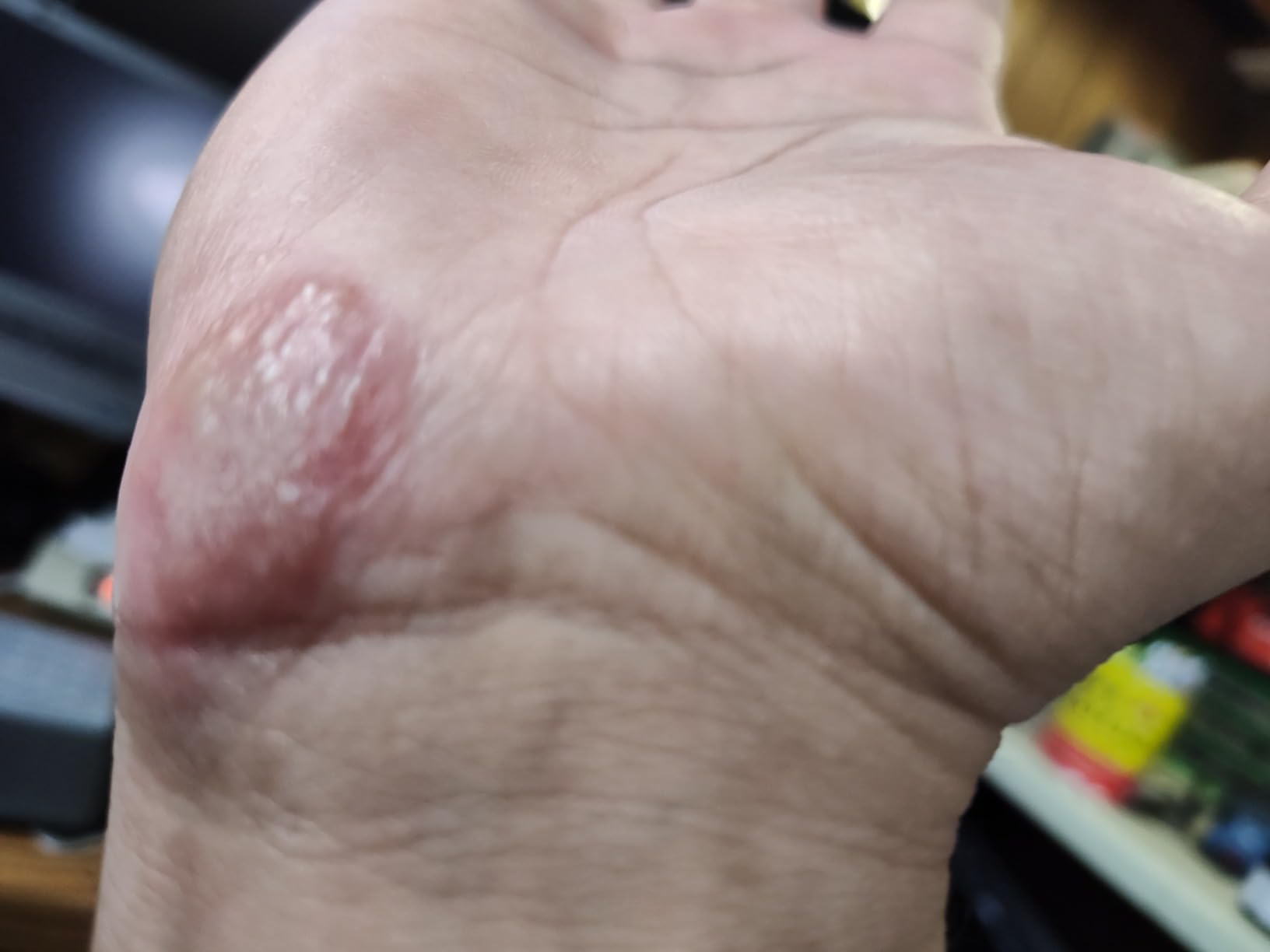 Ironclad MIBR PC Gaming Gloves, Precision Fit, Performance Grip, Machine Washable customer photo 2