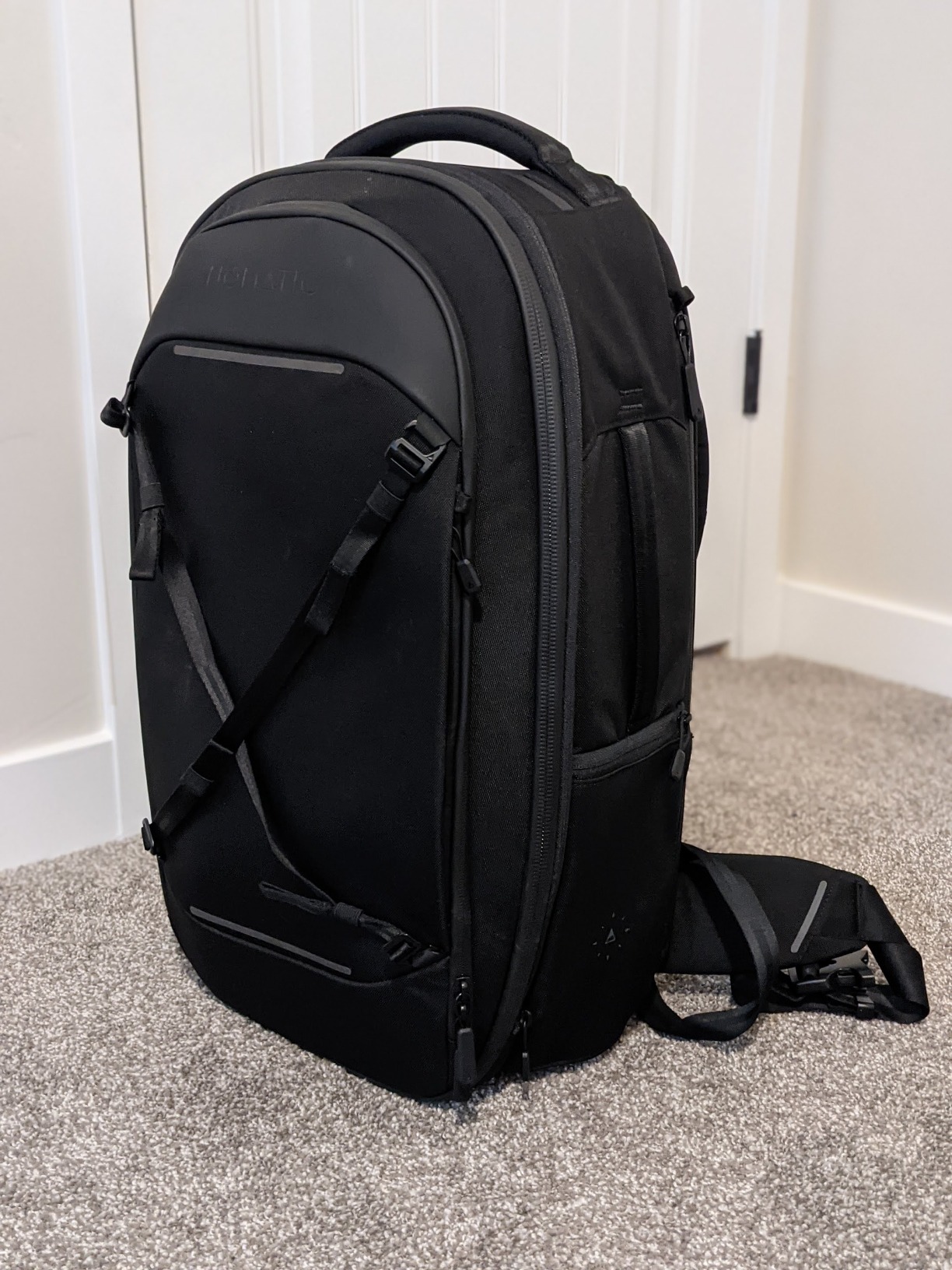 NOMATIC Navigator Travel Backpack - 32L Backpack with Laptop Compartment and 9L Built-In Expansion - Anti-Theft Carry-On Backpack for Travel - Water Resistant Travel Pack (Black) customer photo 2