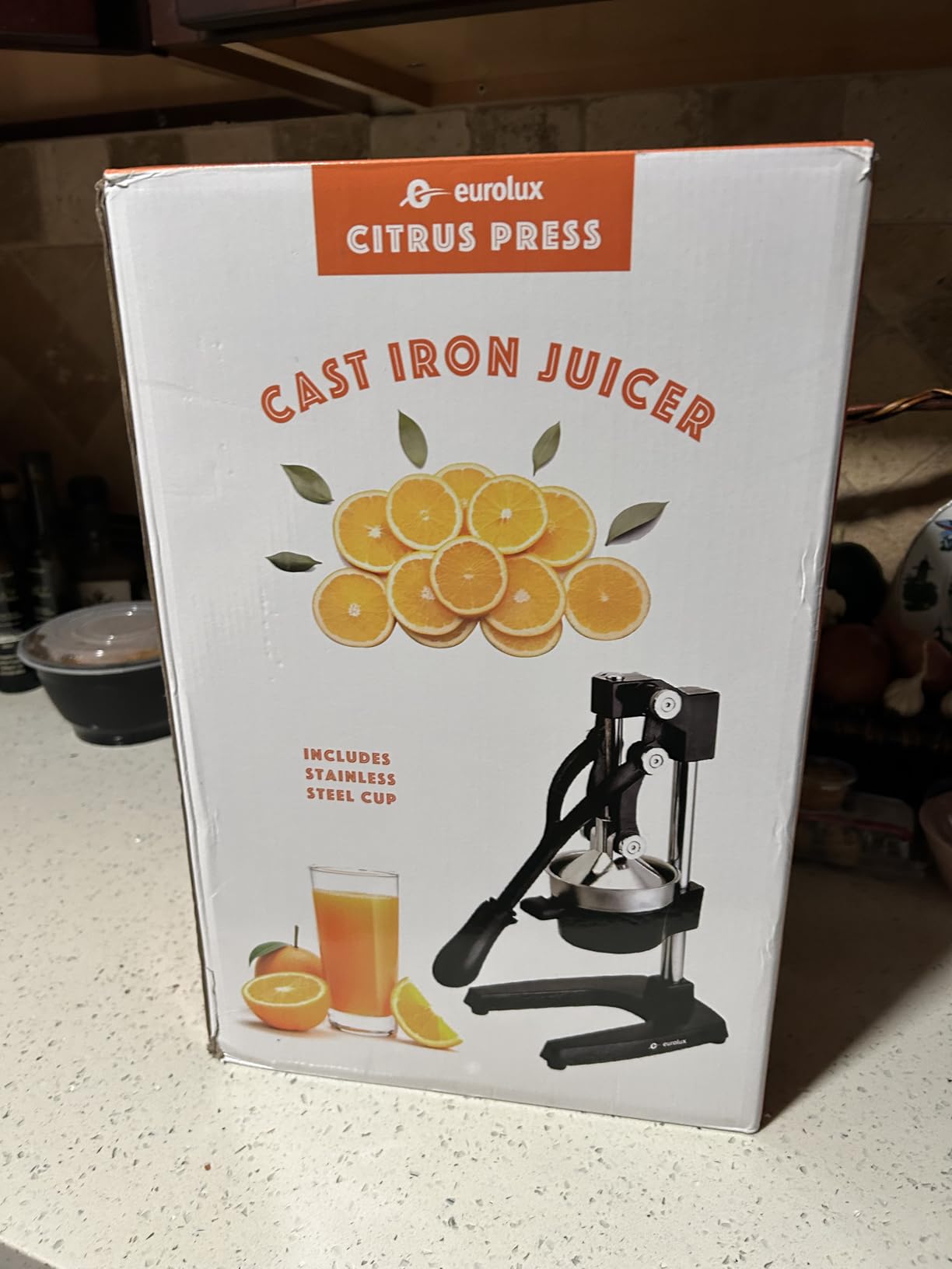 Eurolux Ultra-Premium Cast Iron Juicer | Extra-Large, Heavy Duty, Commercial Grade, Stainless Steel Manual Hand Press Citrus Squeezer For Fresh Orange Juice, Pomegranate, Lemon, and Much More (Black) customer photo 2