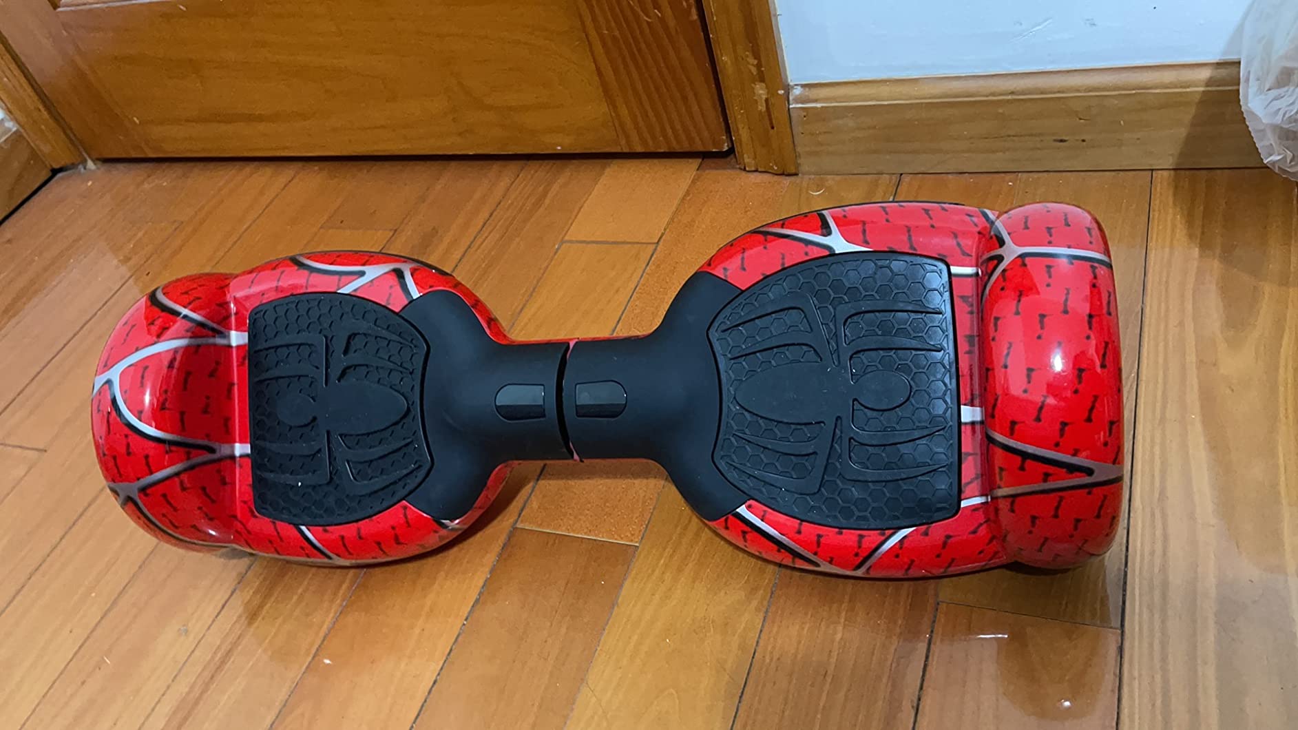 Spider-Pattern Hover Board for Kids Ages 6-12, with Bluetooth Speaker and LED Lights 6.5