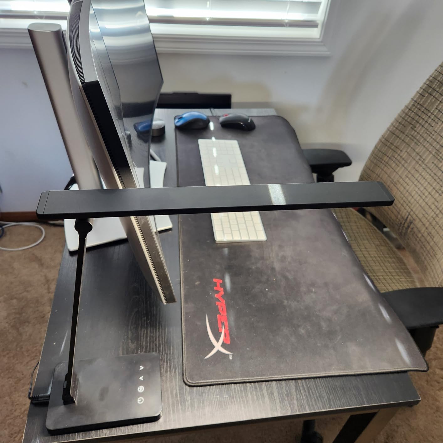 Lepro LED Desk Lamp, Metal Desk Light 9.5W 800lm, Forbes Vetted Best Task Lamp, 5 Color Modes 5 Brightness Level, Dimmable Home Office Desktop Lamp for Reading, Crafting, Sewing, Puzzle, Nail, White customer photo 1