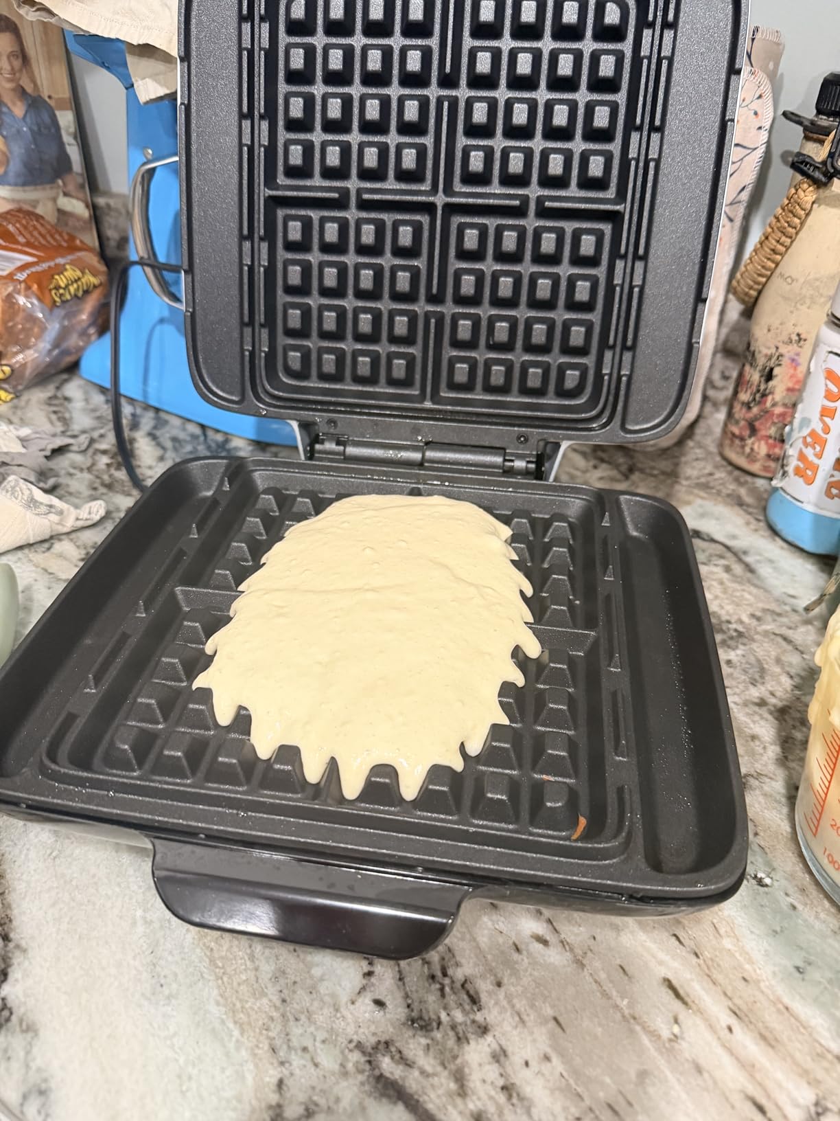 Dash No-Drip Waffle Maker - Makes Four Waffles at Once for Hassle-Free Breakfasts - Dual Nonstick Heating Plates & Quick Heat-Up System - Easy-Release Surface - Silver customer photo 2