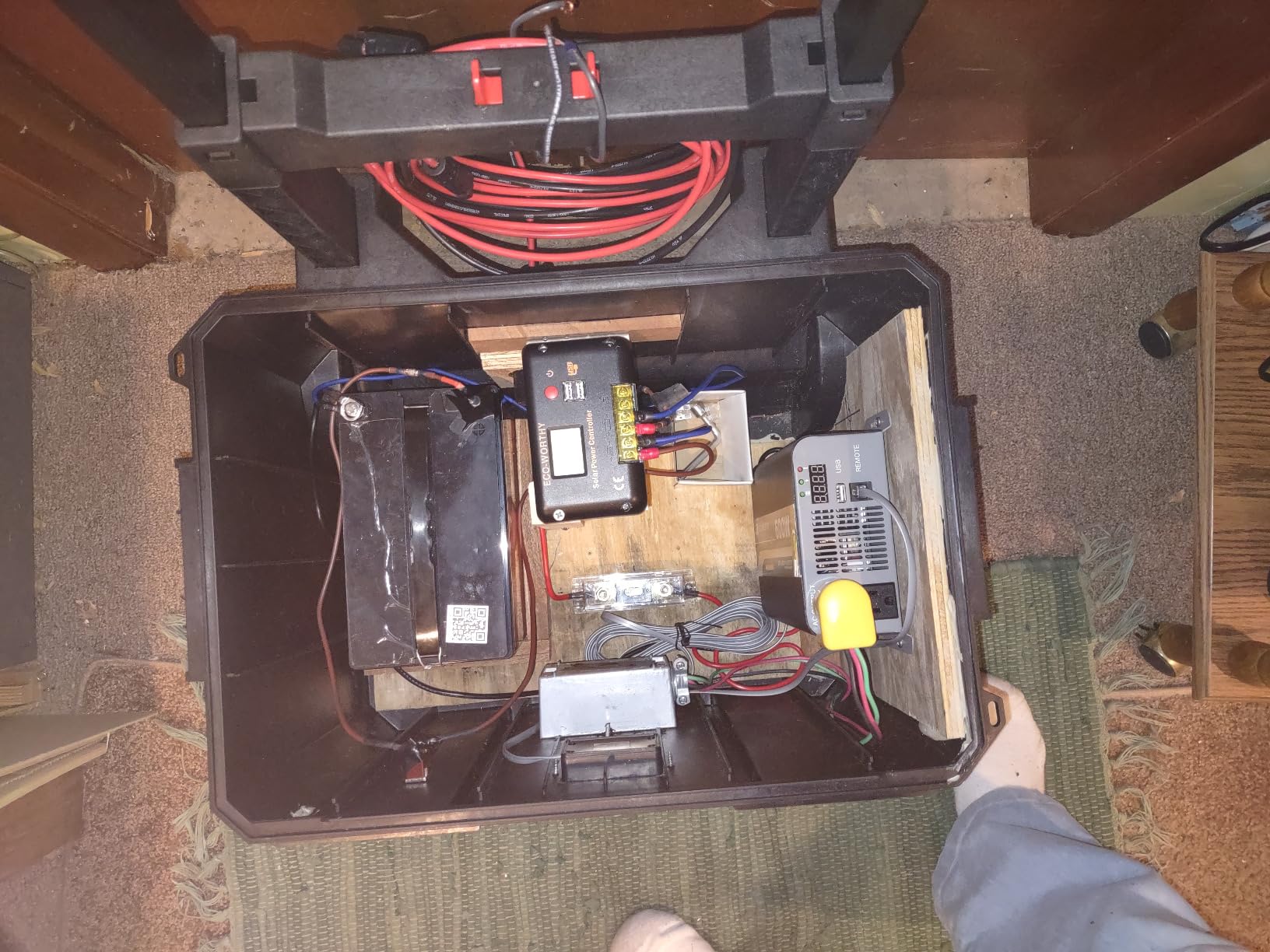 ECO-WORTHY 200 Watt 12V Complete Solar Panel Starter Kit for RV Off Grid with Battery and Inverter: 200W Solar Panels+30A Charge Controller+50Ah Lithium Battery+600W Solar Power Inverter customer photo 2