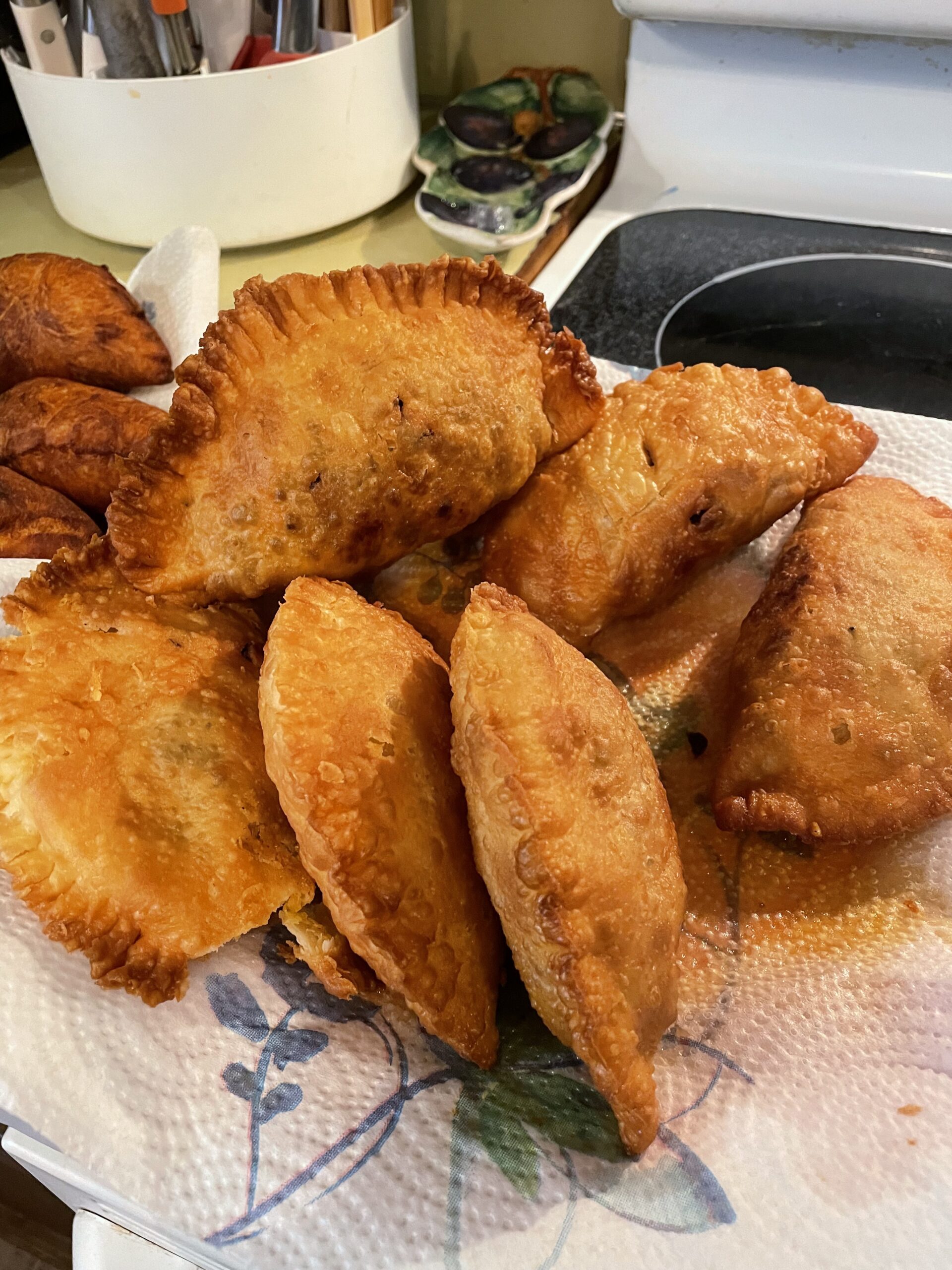 BTaT- Dough Press Set, 3 Pack, Dumpling, Empanada, Pastry and Turnover Press, Hand Pie Maker, Meat Pie Cutter customer photo 1