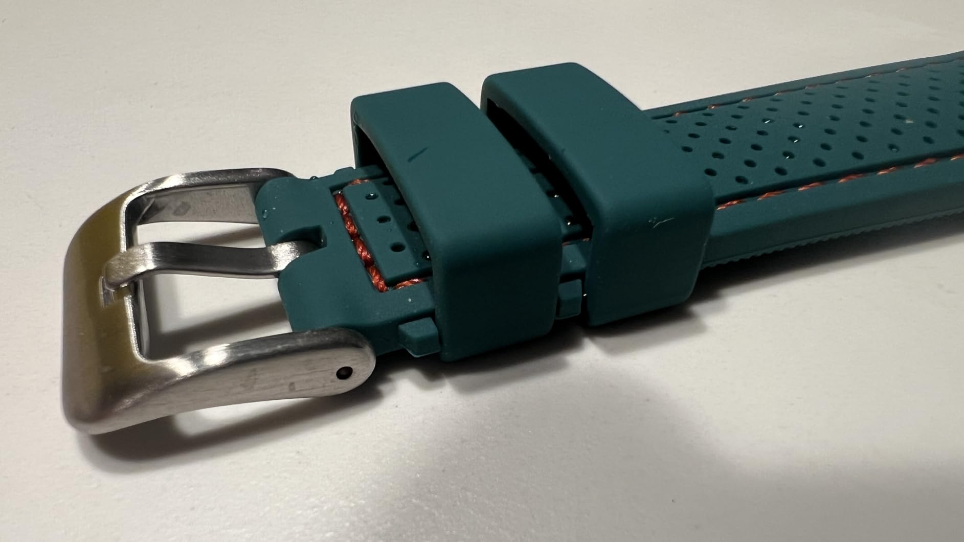 ALPINE Sporty Premium Soft Silicone Adjustable Watch Band - Replacement Rubber Watch Bands for Women & Men - Waterproof Quick Release Watch Straps customer photo 2