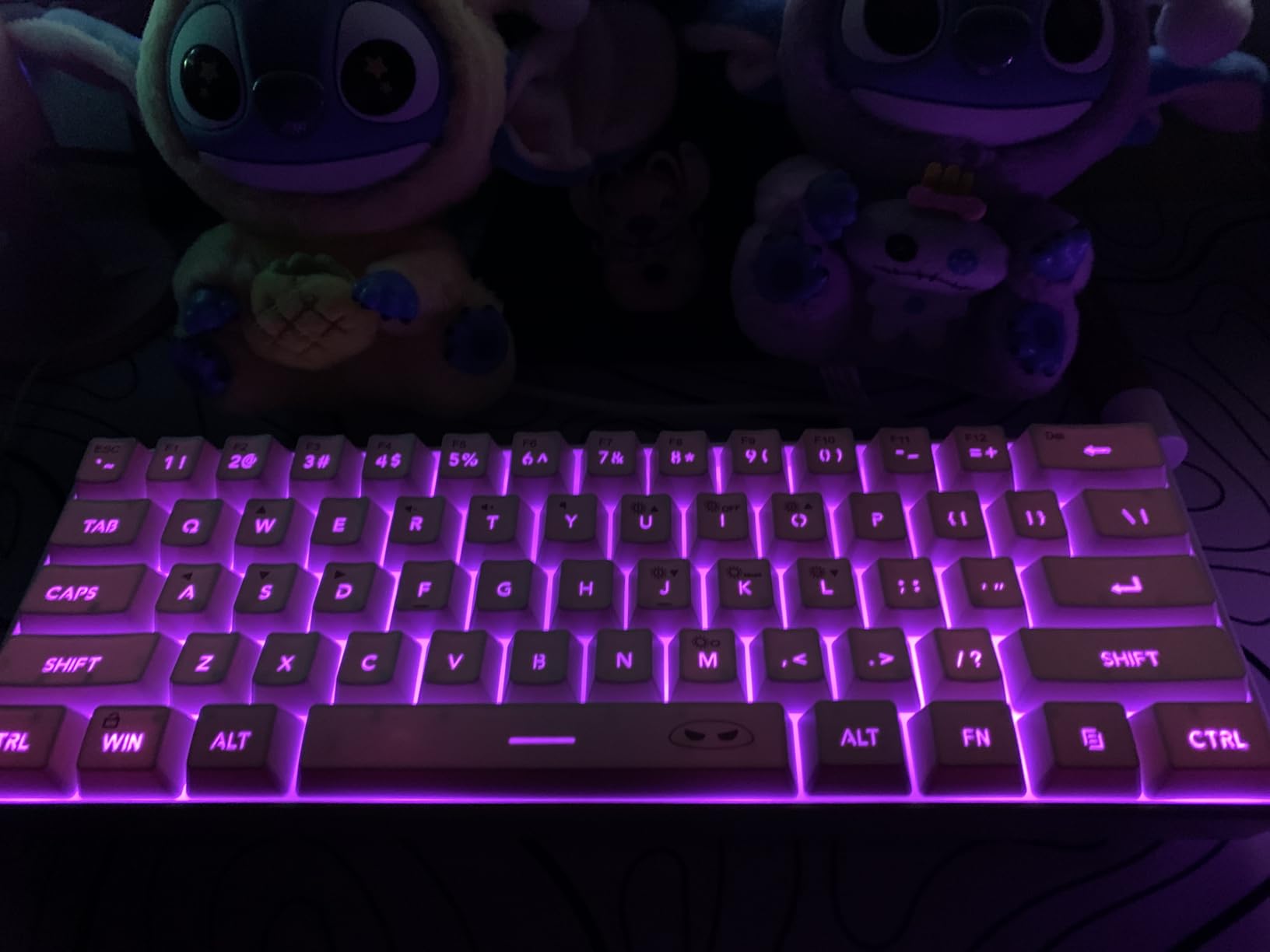 MageGee Mini 60% Gaming Keyboard, Upgrade RGB Backlit 61 Key Ultra-Compact Keyboard, TS91 Ergonomic Waterproof Mechanical Feeling Office Computer Keyboard for PC, MAC, PS4, Xbox ONE Gamer(White) customer photo 1