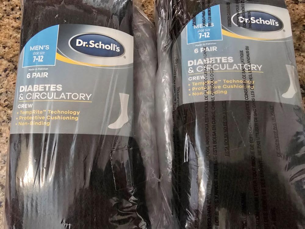 Dr. Scholl's Men's Diabetes & Circulator Socks - 4 & 6 Pair Packs - Non-binding Moisture Management customer photo 1