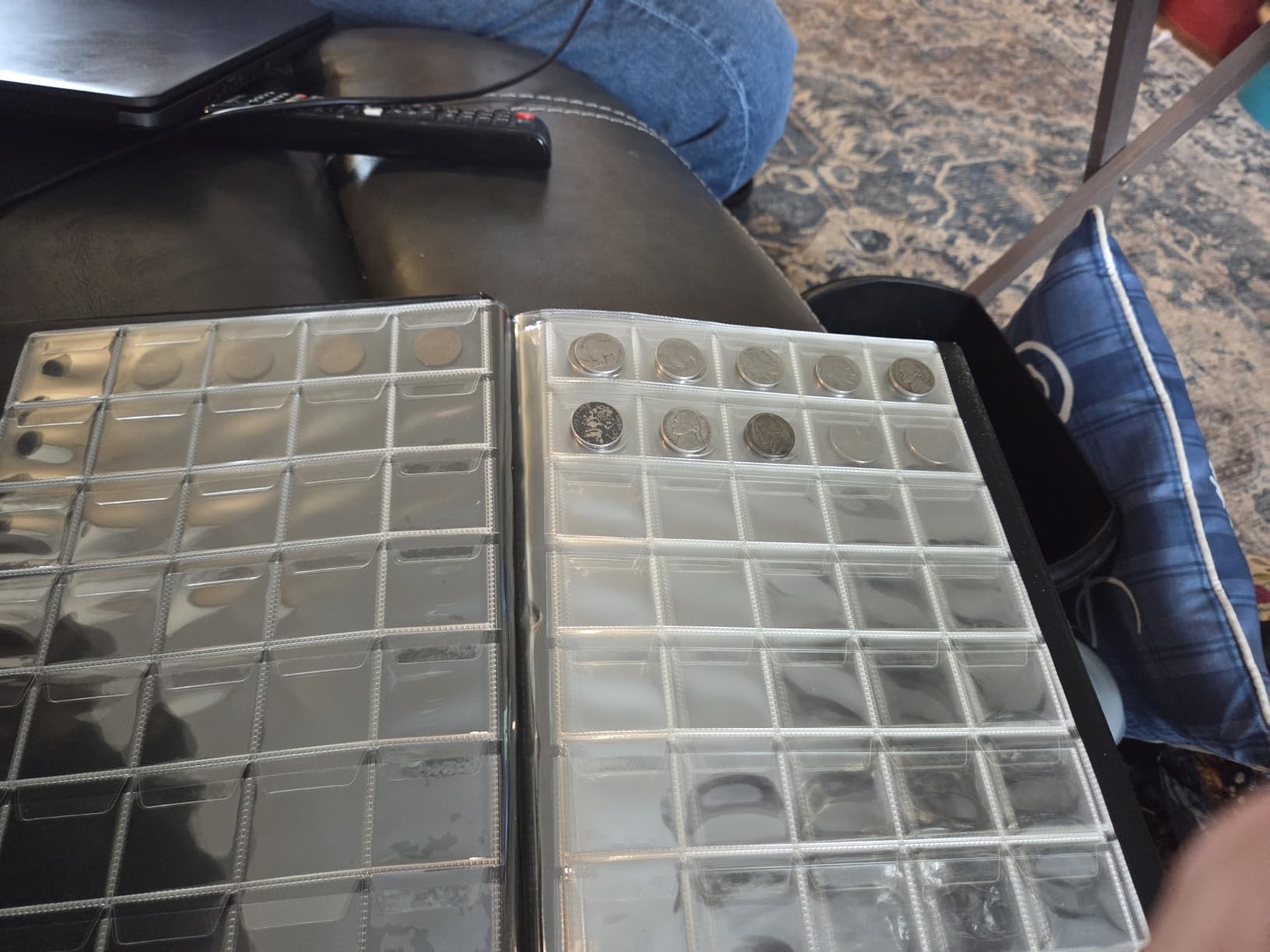 420 Pockets Coin Albums - 28x29 mm/1.1x1.1 inch Pocket Black Coin Book 10 Pages Coin Collection Holder Letter Size Coin Storage Book CS0242BK customer photo 1