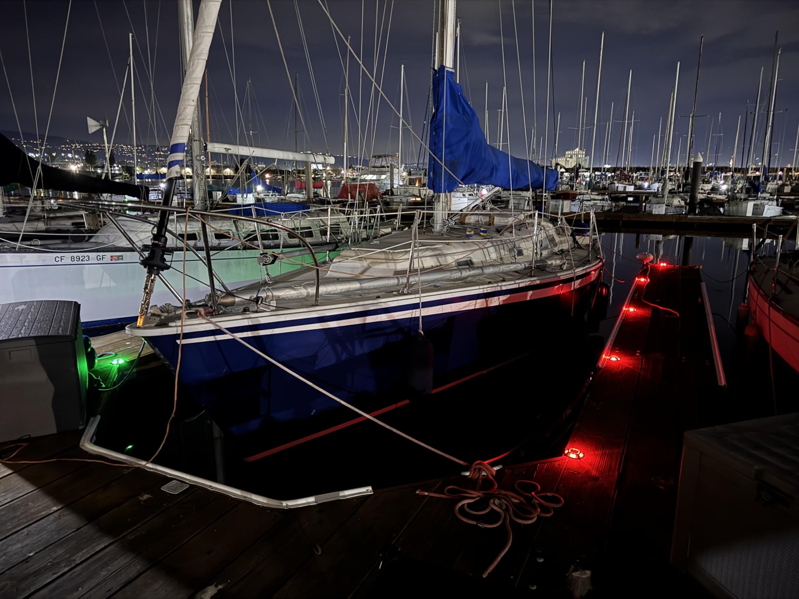 AGPTEK Solar Driveway Lights Outdoor 12 Pack, 2 Color Modes LED Deck Dock Marine Waterproof Driveway Marker Lights (Warm White/Cool White) customer photo 1