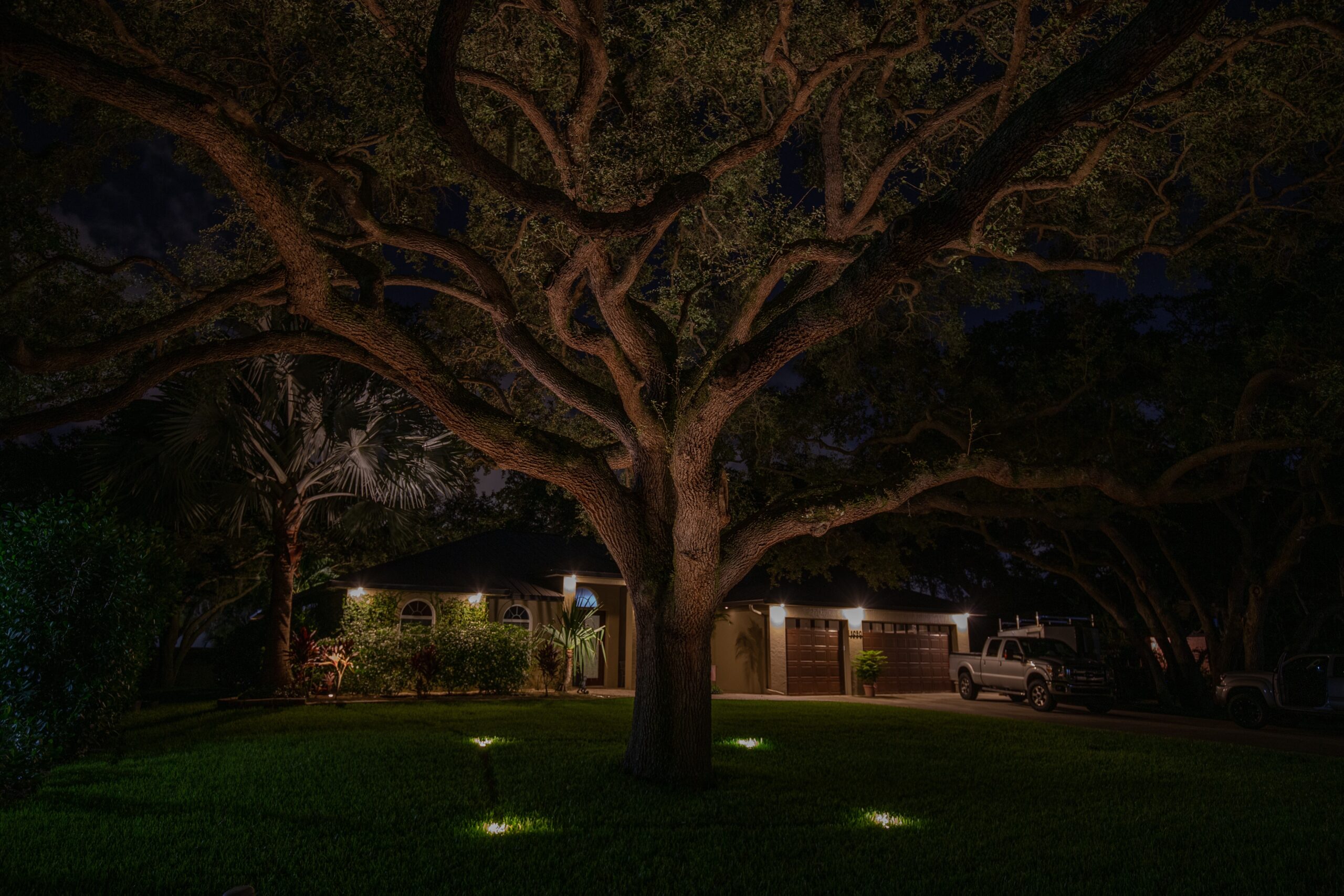 LEONLITE Dia. 4 Inch Well Lights Landscape LED In Ground, Grated Top, 3000K Warm White, 12-24V AC/DC CRI90 Low Voltage Garden Landscaping, Oil Rubbed Bronze Aluminum Housing, Pack of 6 customer photo 2