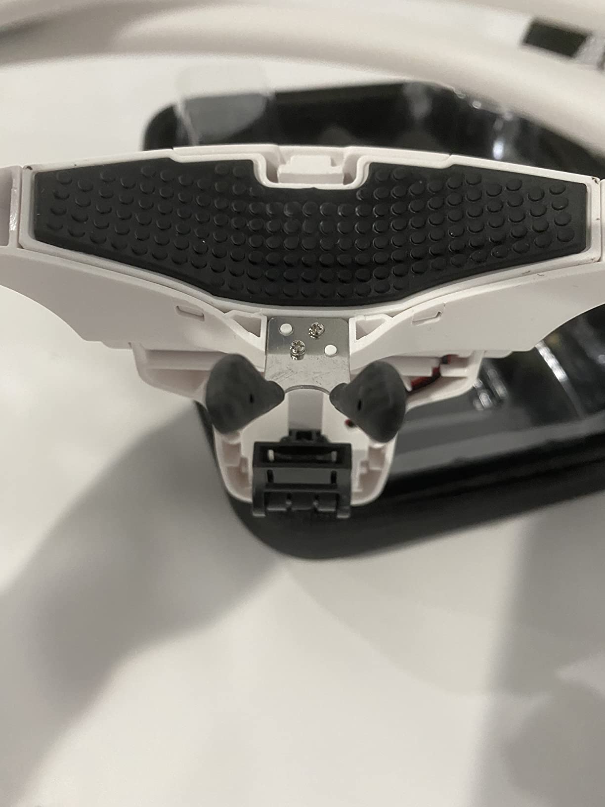 Vision Aid Magnifying Glasses with LED Light, 5 Lenses, Headband, Storage Case | Hands Free Lighted Head Mount Magnifier for Hobby Crafts Macular Degeneration Cross Stitch Diamond Painting Close Work customer photo 2