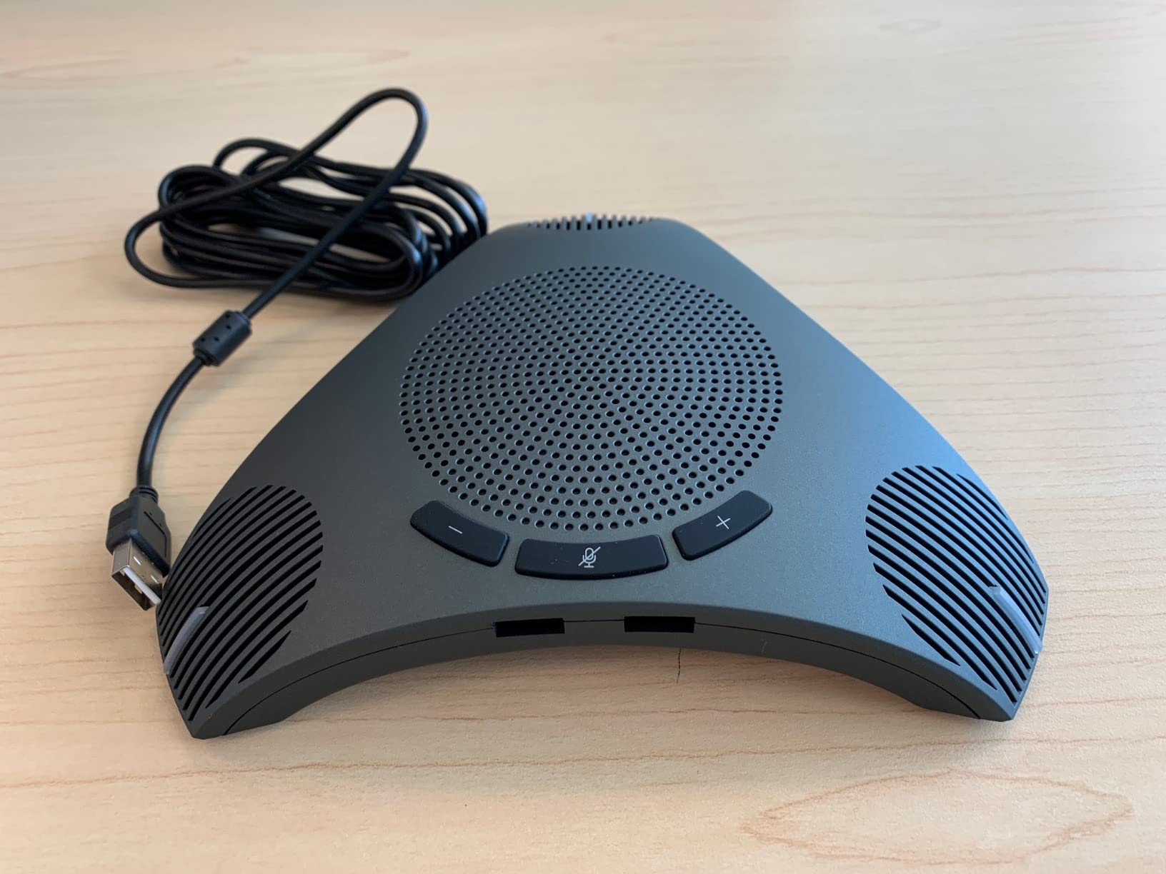 Conference Speaker and Microphone, 360° Omnidirectional USB Speakerphone Microphone with USB Hub, Noise Reduction/Echo Cancellation for 8-10 People customer photo 2