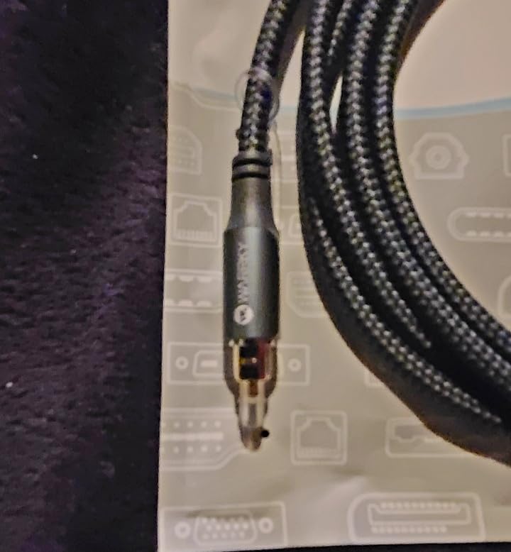 Warrky Optical Audio Cable, 6ft / 1.8m Optical Cable for Soundbar, TV, Stereo Systems, Home Cinema [Nylon Braided, Slim Metal Case], Fiber Optic Audio Cord for Samsung, Vizio, LG, Bose, Sony, Sonos customer photo 1