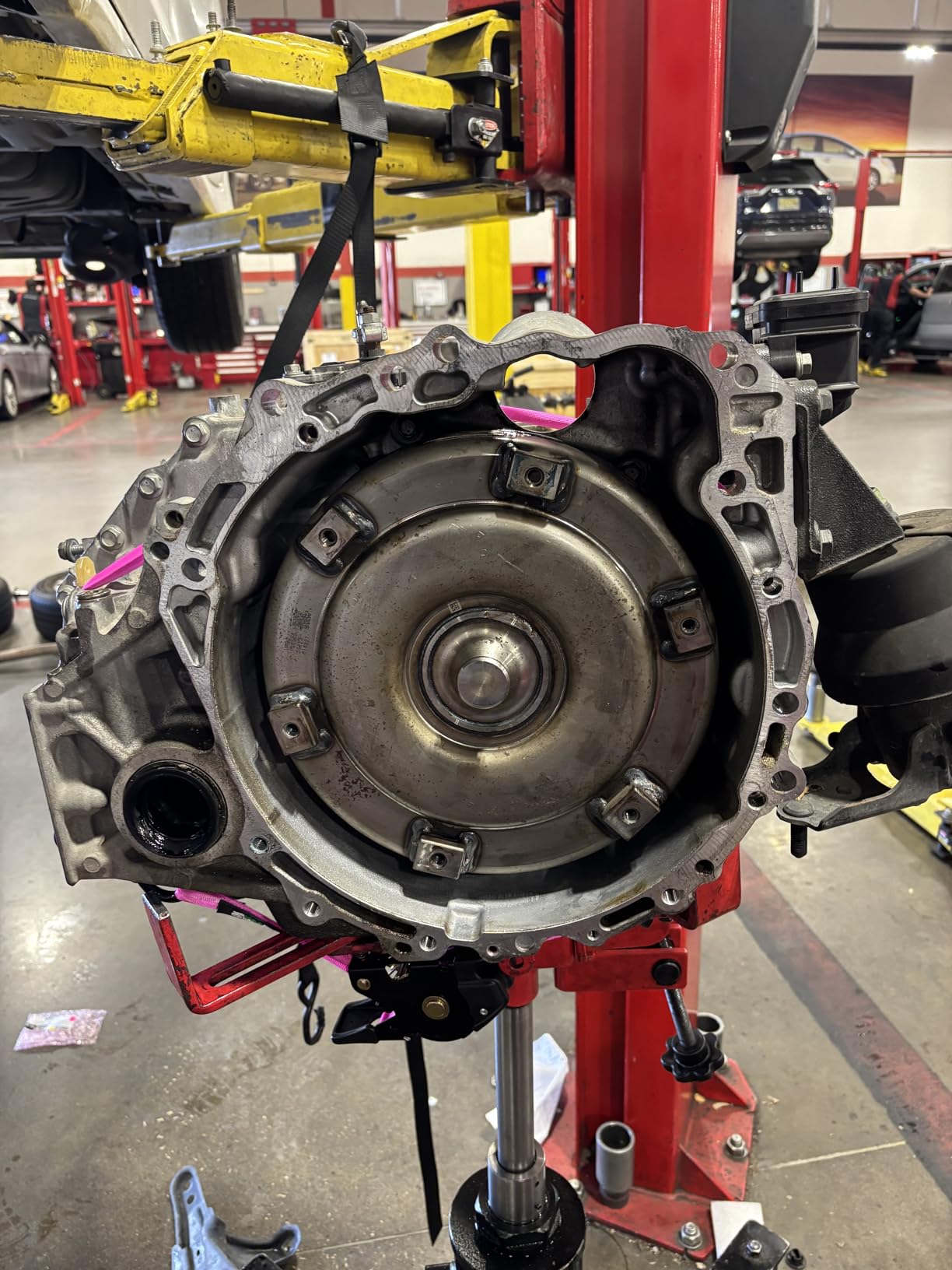 Rhino USA Retractable Ratchet Straps (4-Pack) - 1 Inch x 10 Feet (1,209lb Break Strength) - Auto Self Retracting Tie Down Straps for Truck, Cargo Trailer, Motorcycle, ATV, UTV - Black customer photo 1