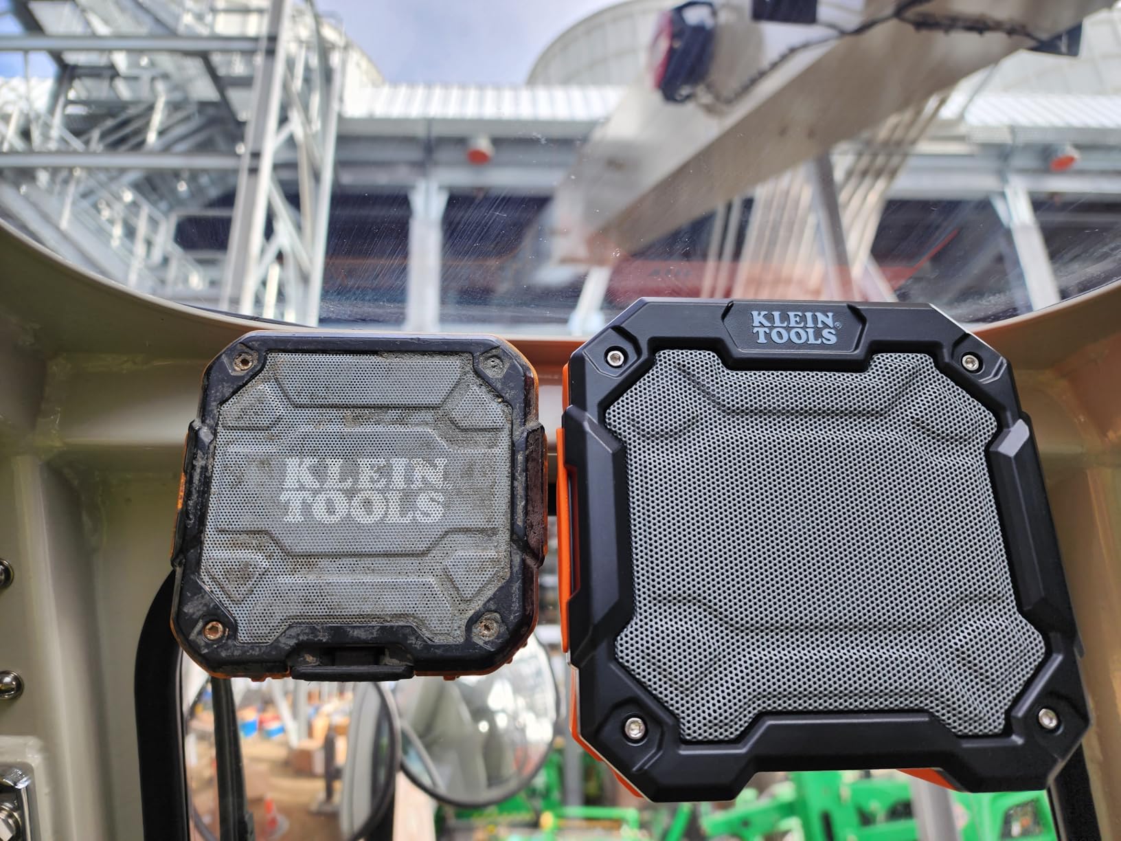Klein Tools AEPJS3 Bluetooth Jobsite Speaker With Magnet and Hook, 20-Hr Run Time, Charge Via USB A or C, Pair Multiple Speakers via Broadcast, Hands Free Capable customer photo 2