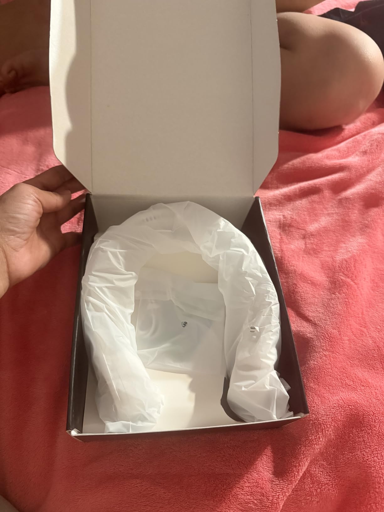 CIVPOWER Neck Fan: Portable Personal Neck Cooling Rechargeable Bladeless Fan - Hands Free 3 Speed 4000 mAh Battery USB Operated Wearable Headphone Design customer photo 1