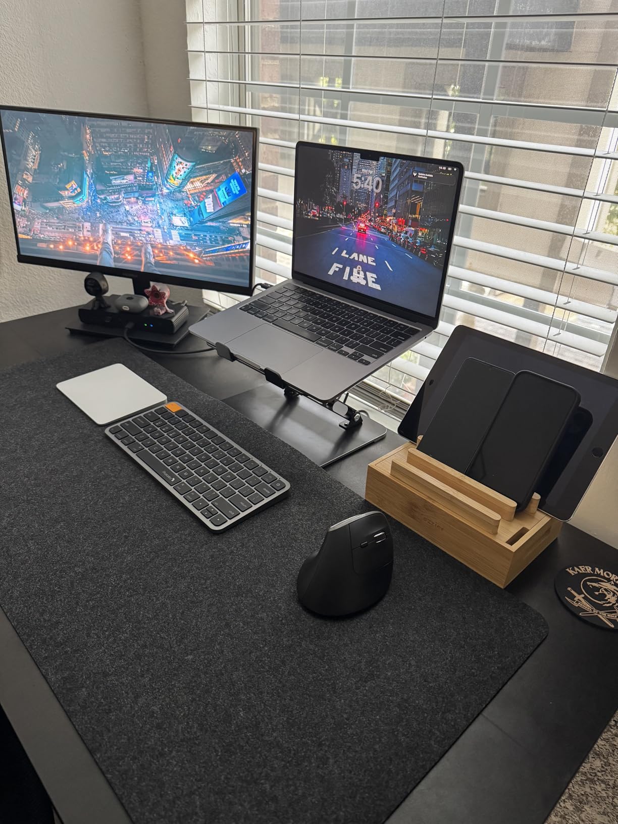 DAWNTREES Large Felt Desk Mat, 40''x16'' Non-Slip Full Desk Mouse Pad, Office Computer Desk Mat for Keyboard, 100X40cm Felt Desktop Mat for Desk Pad Protector customer photo 1